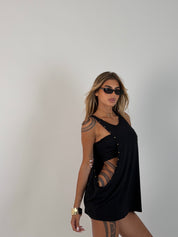 Vestito aperto con fascia
