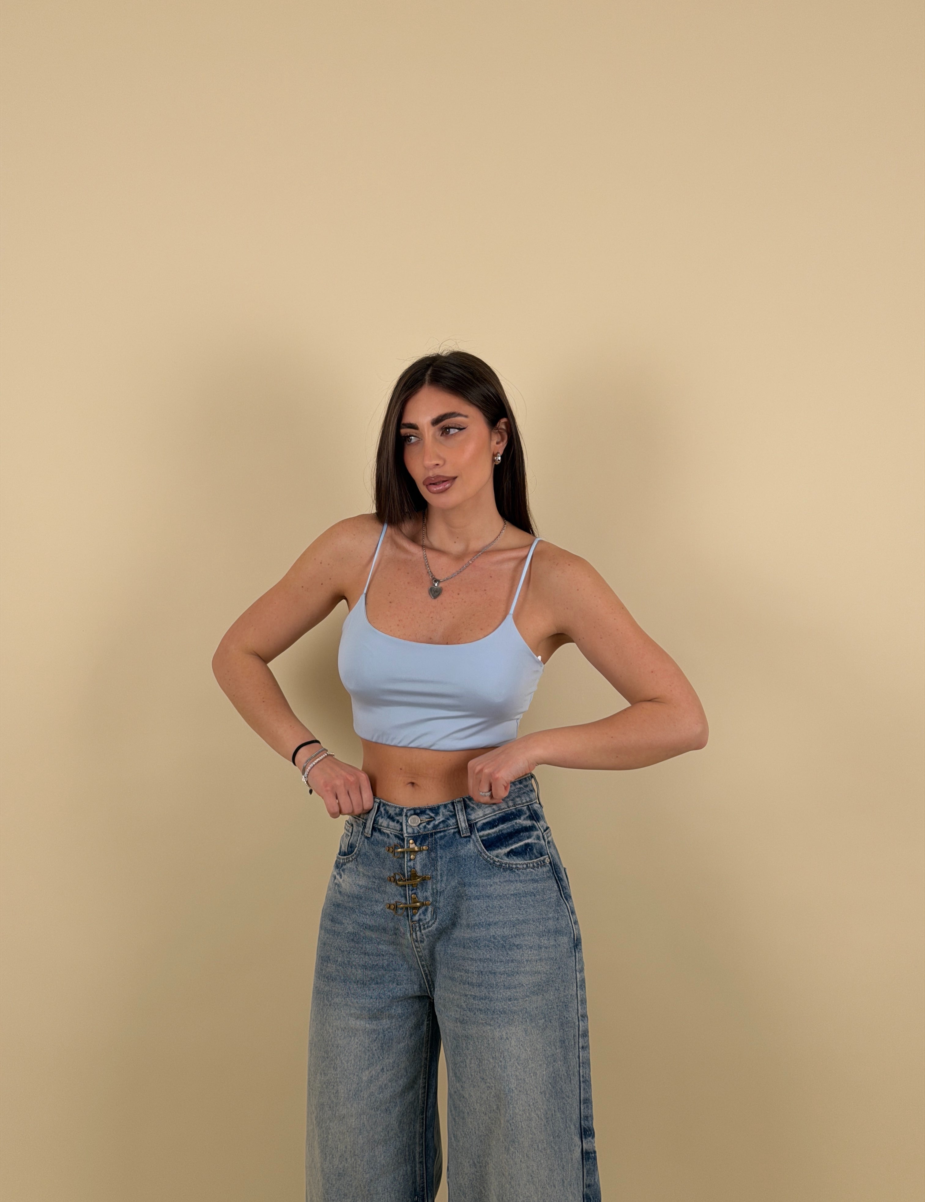Top Under