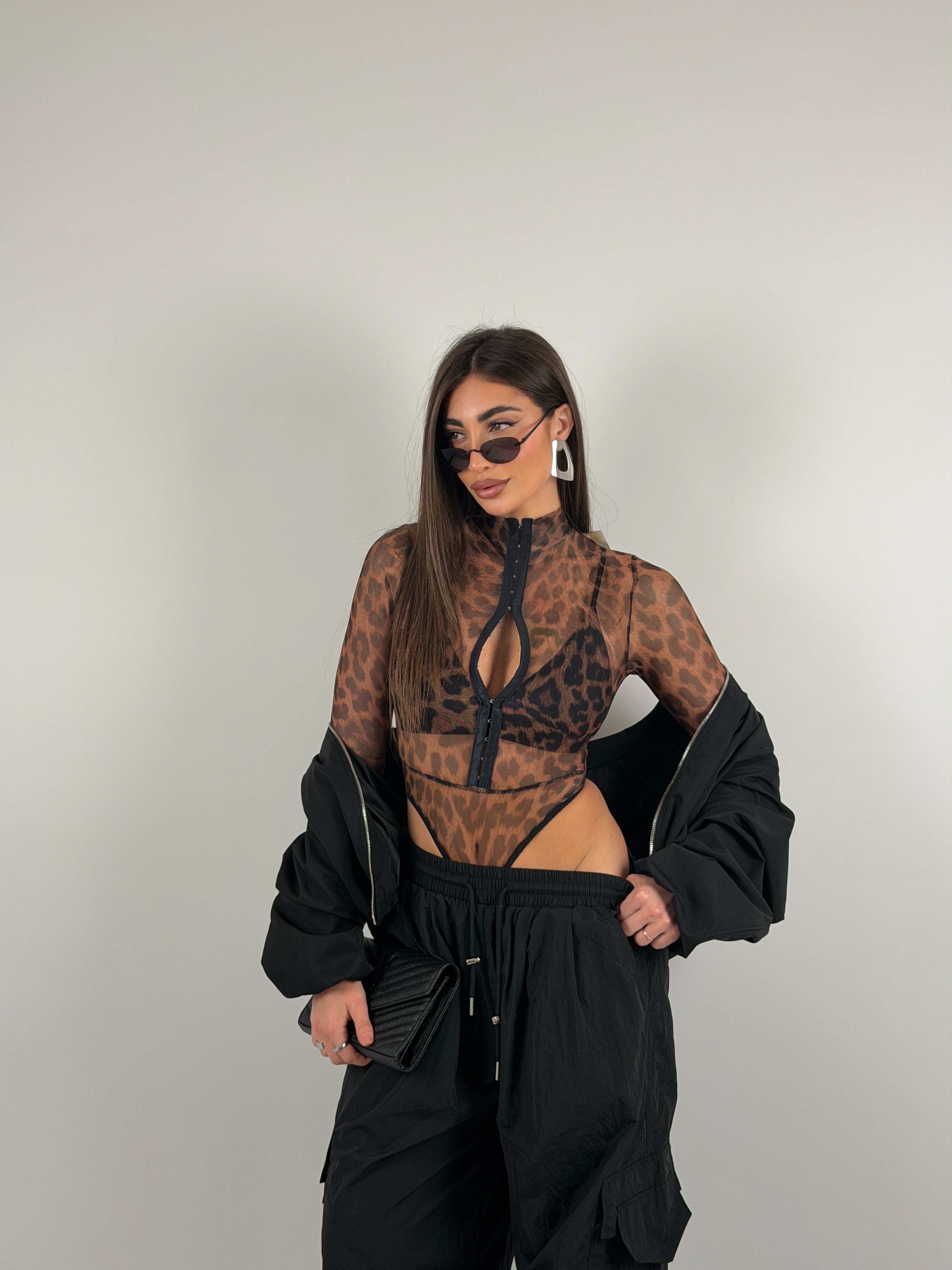 Body velato con ganci