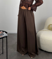 Pantalone semplice con elastico in vita