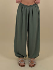 Pantalone elastico sulla caviglia