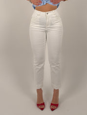 Jeans modello Capri colore bianco