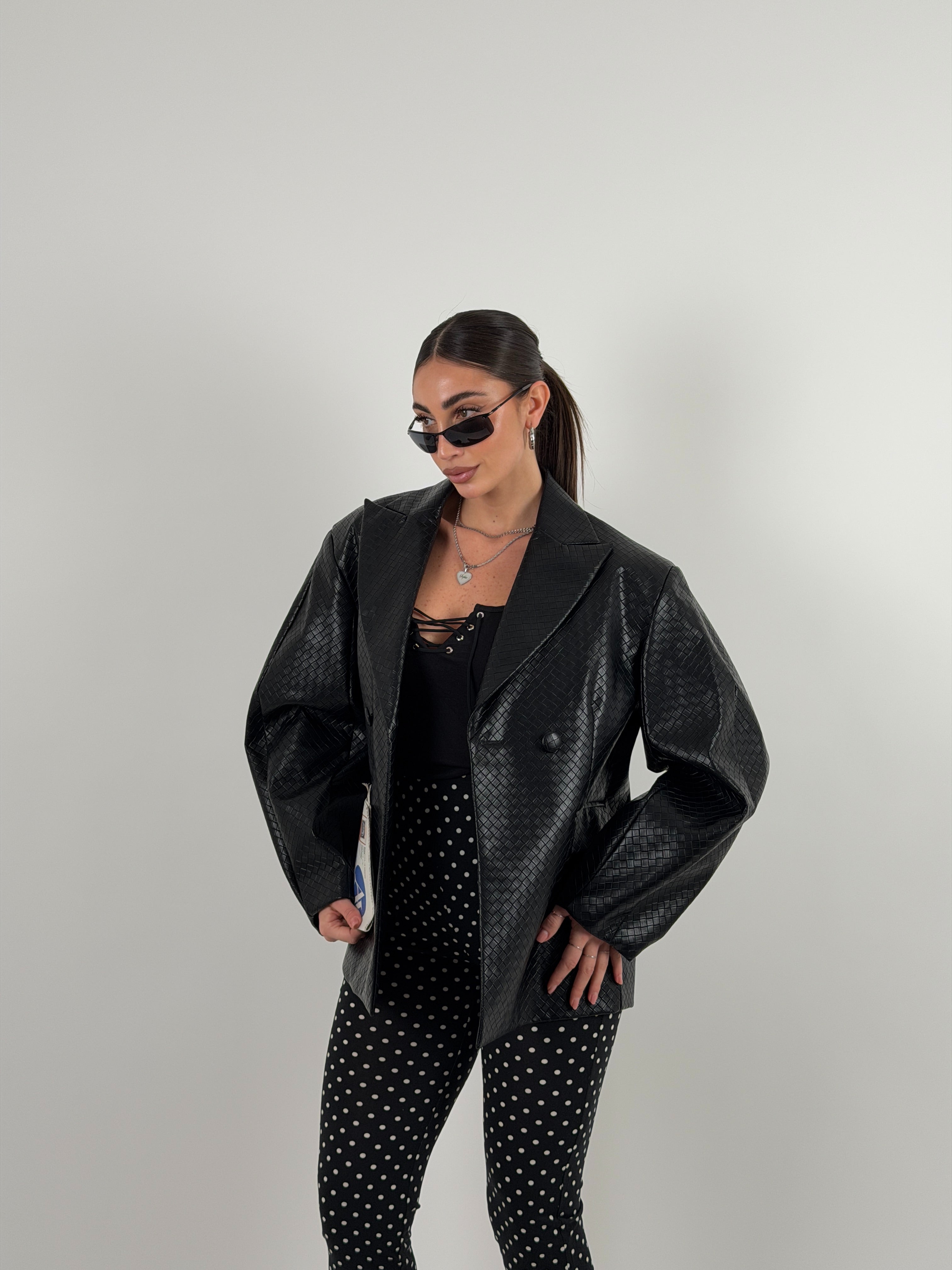 Giacca intagliata by Lumina
