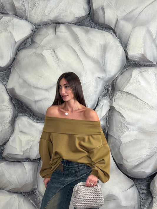 Felpa scollo a barca