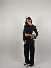 Completo a costine con spalline e bottoncini