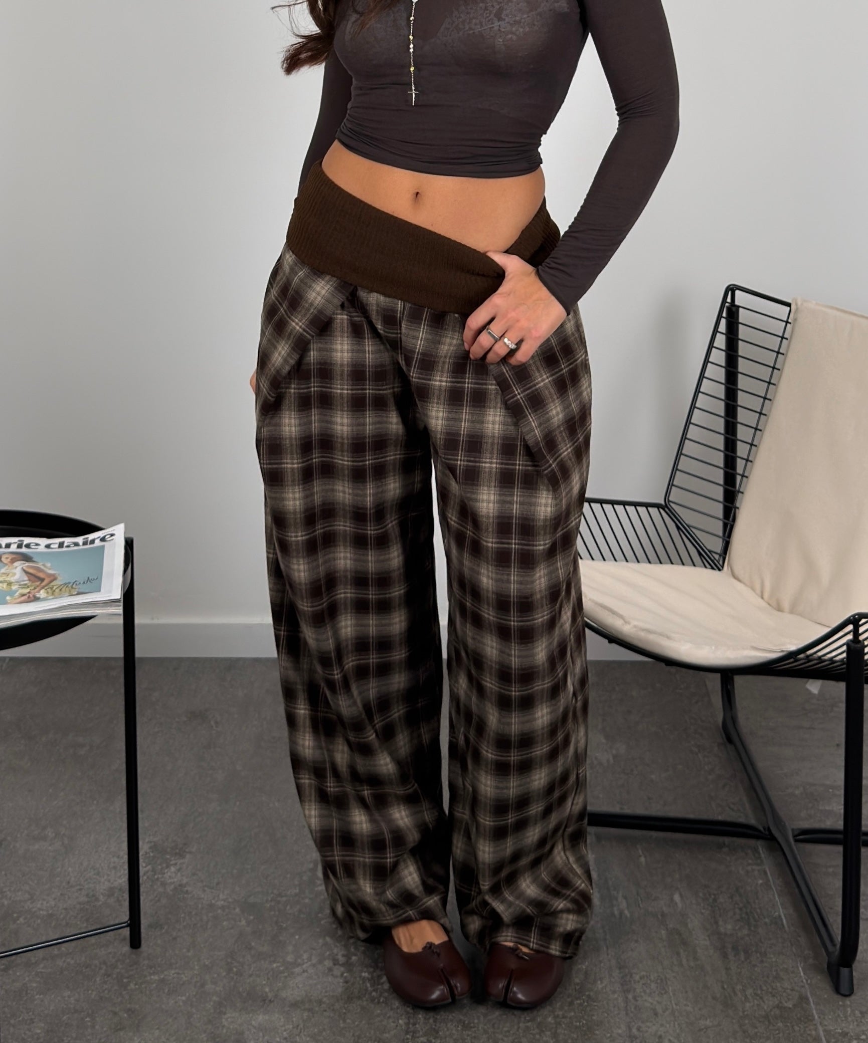 Pantalone quadri con risvolto