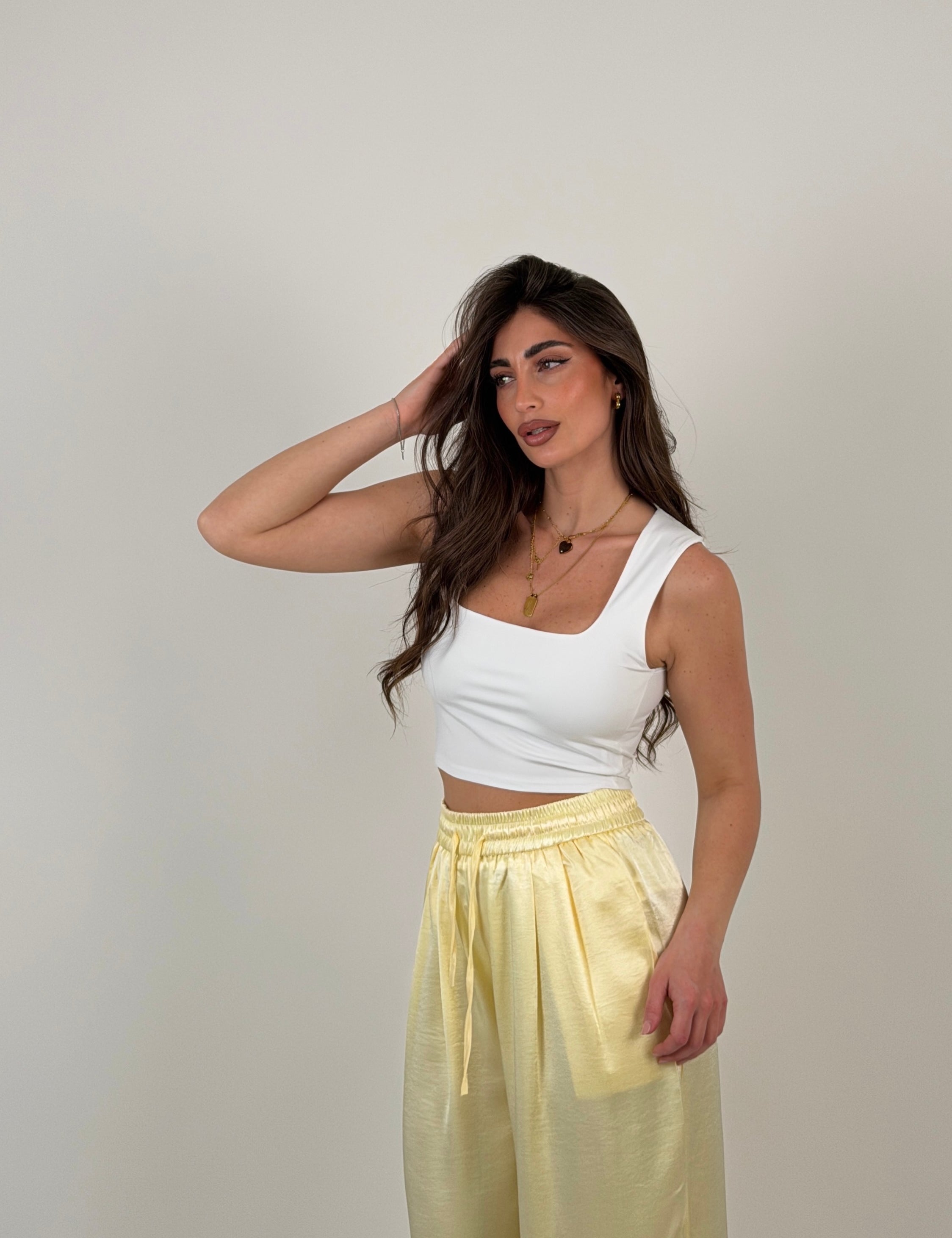 Top scollo quadrato
