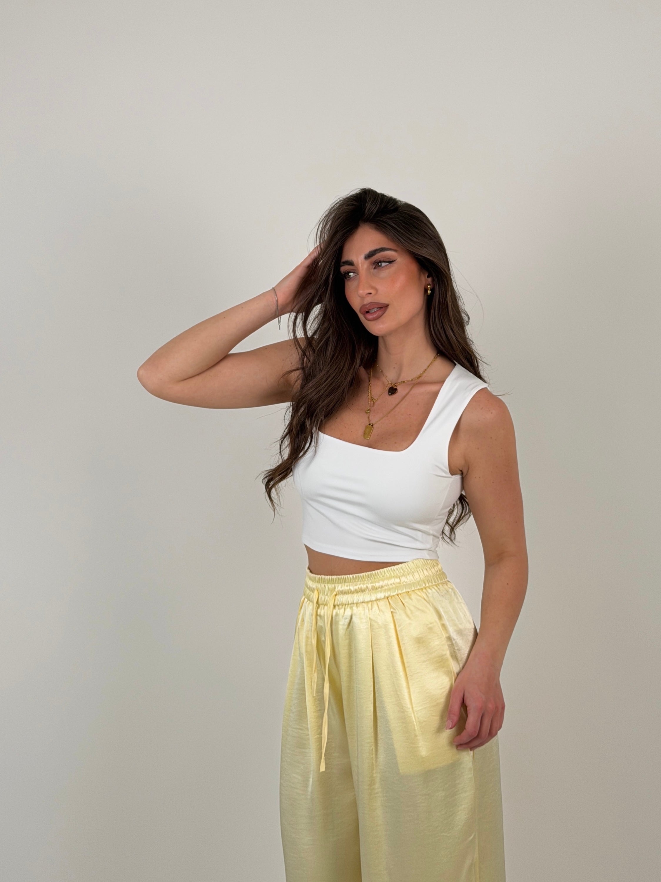 Top scollo quadrato