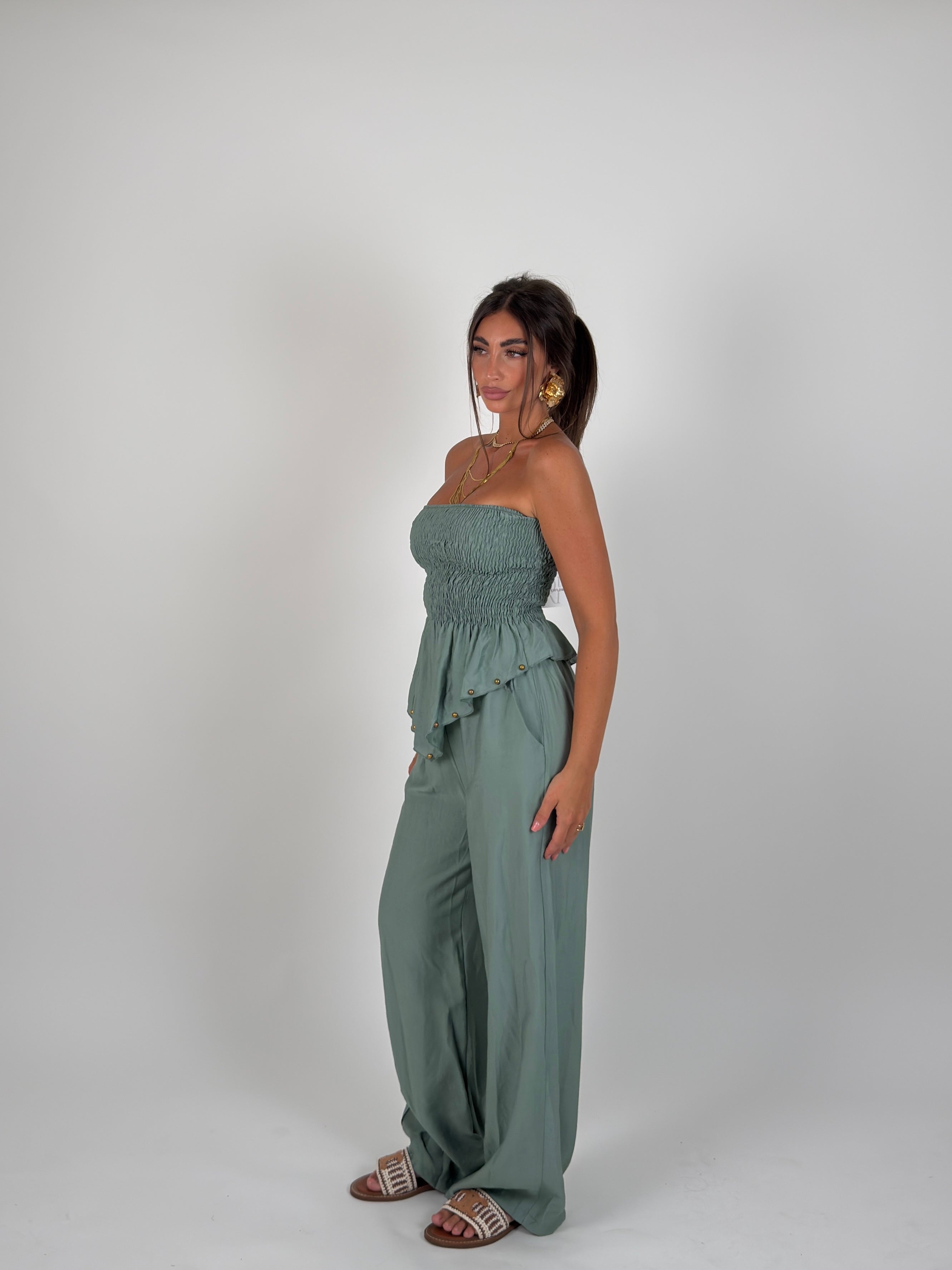 Completo fascia con borchie