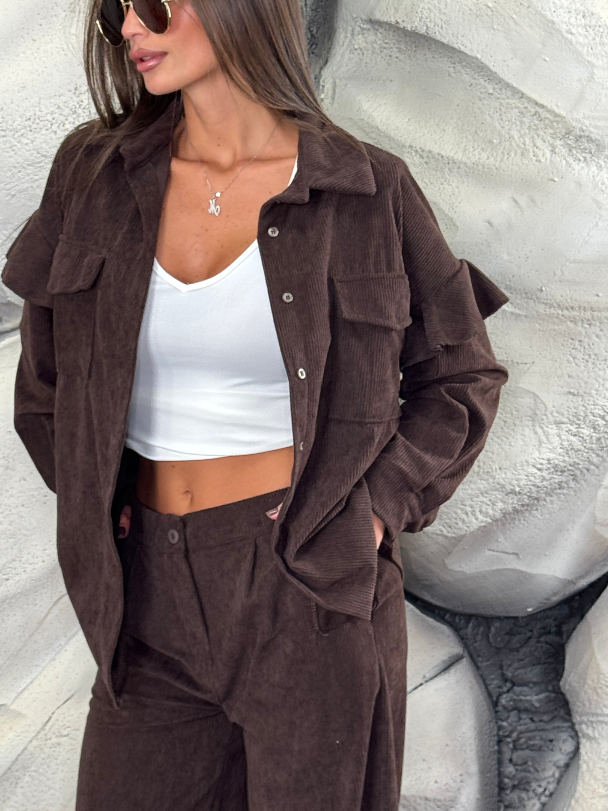 Completo camicia e pantalone in velluto