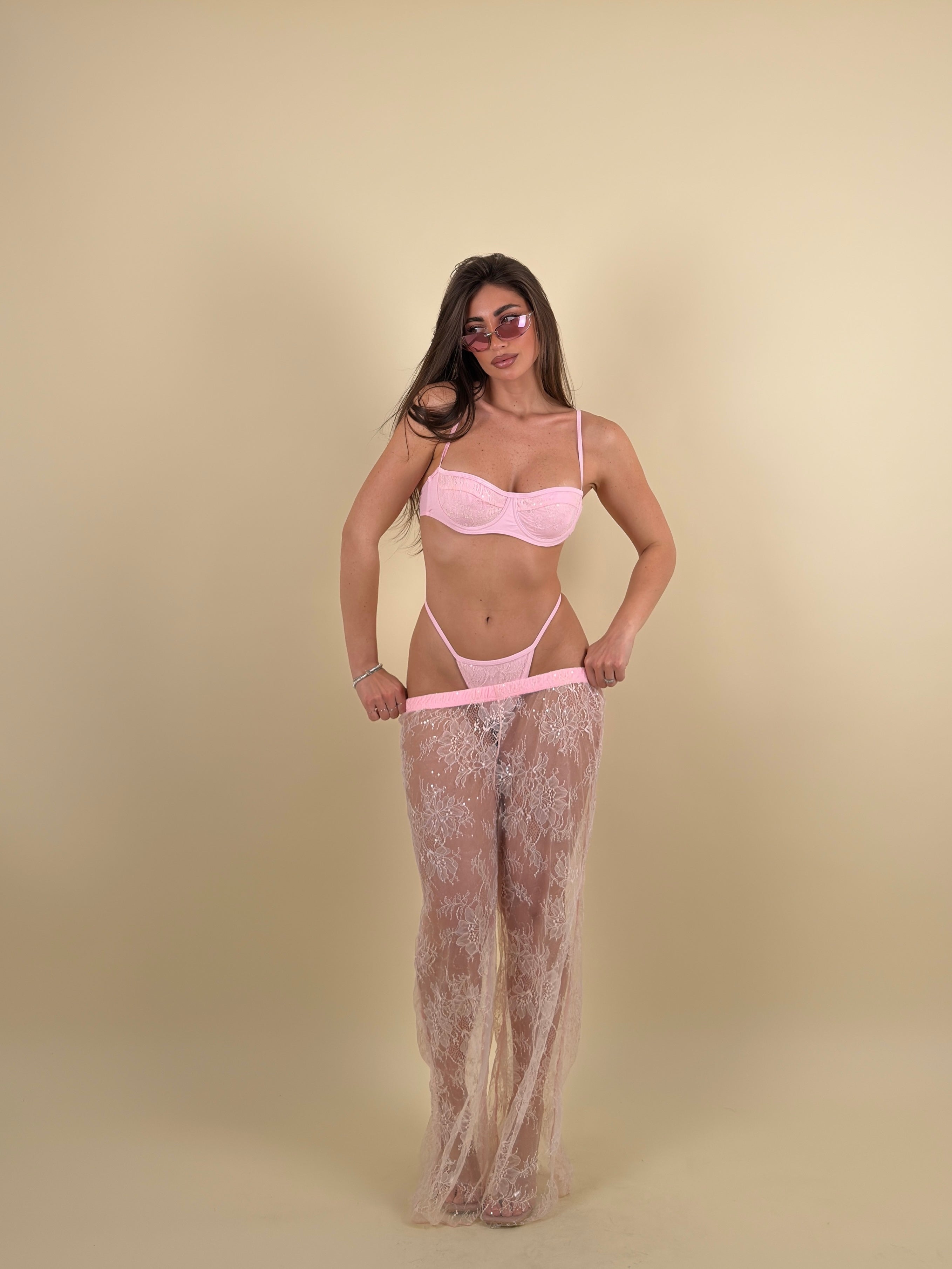 Costume Triset in merletto