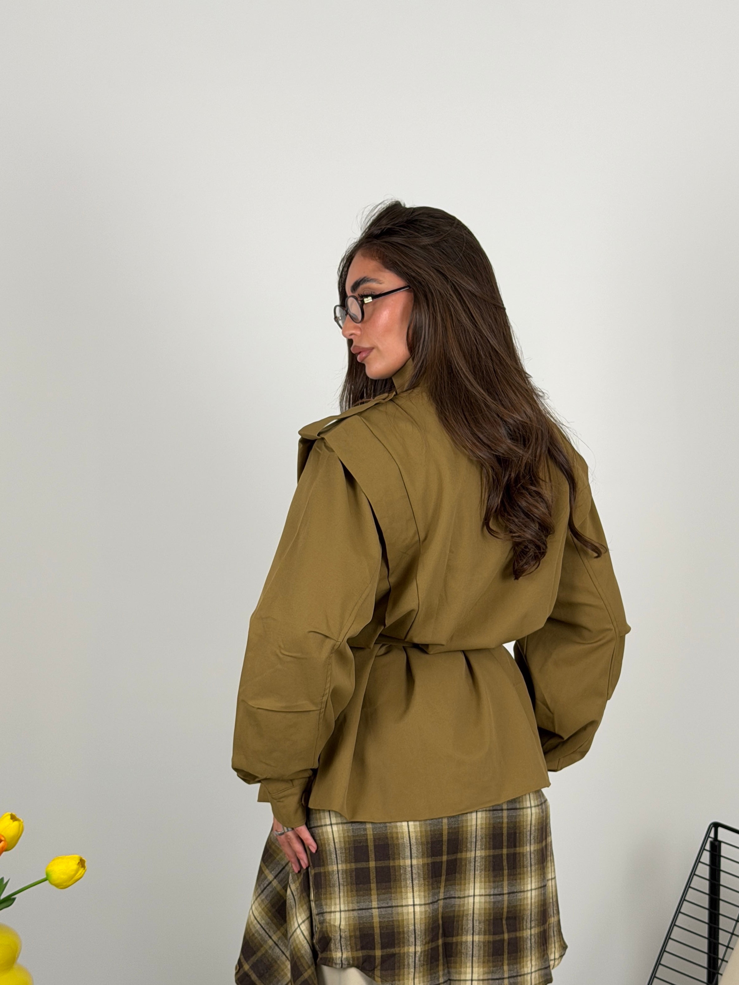 Giacca trench con cintura in vita
