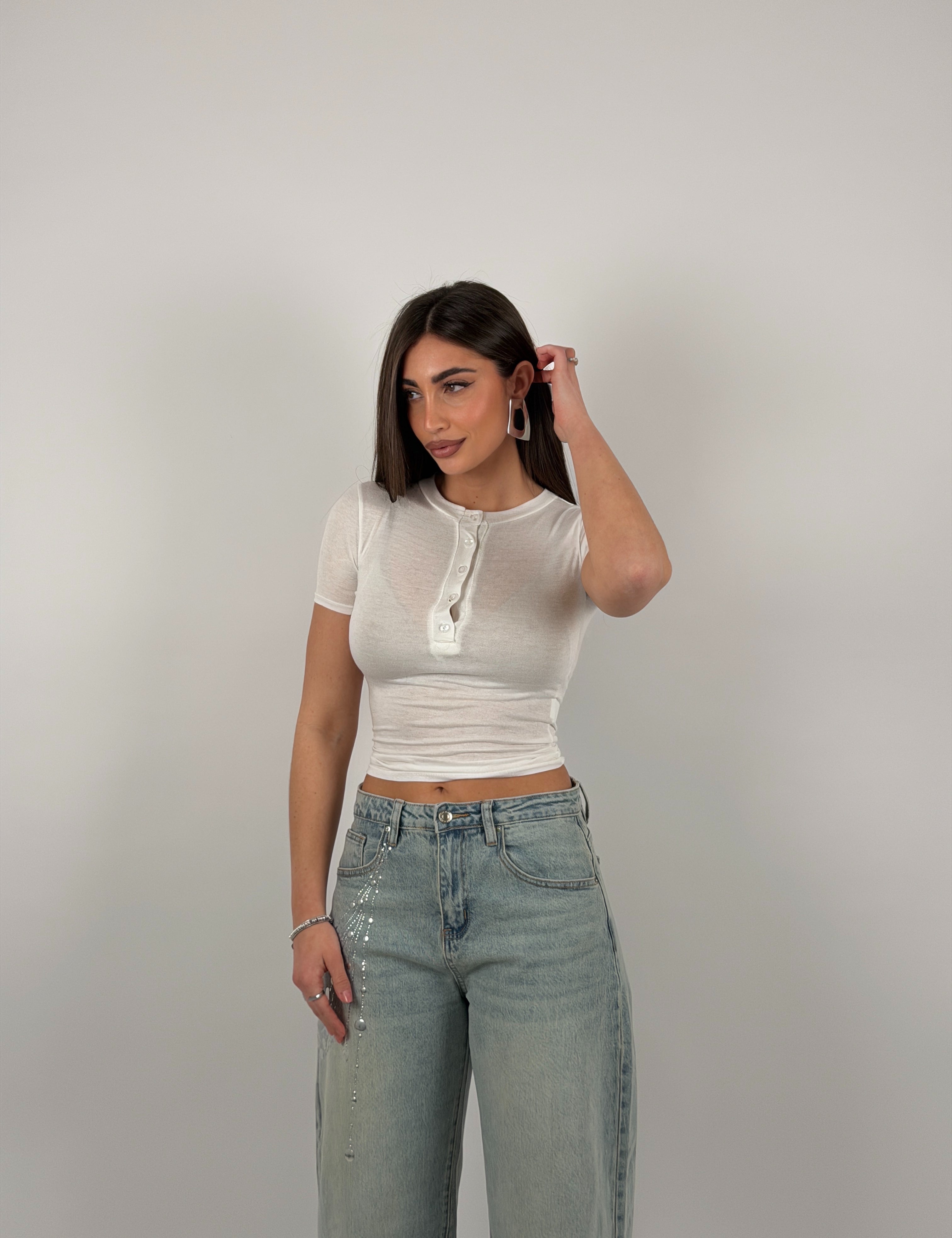 Maglia semivelata con bottoncini