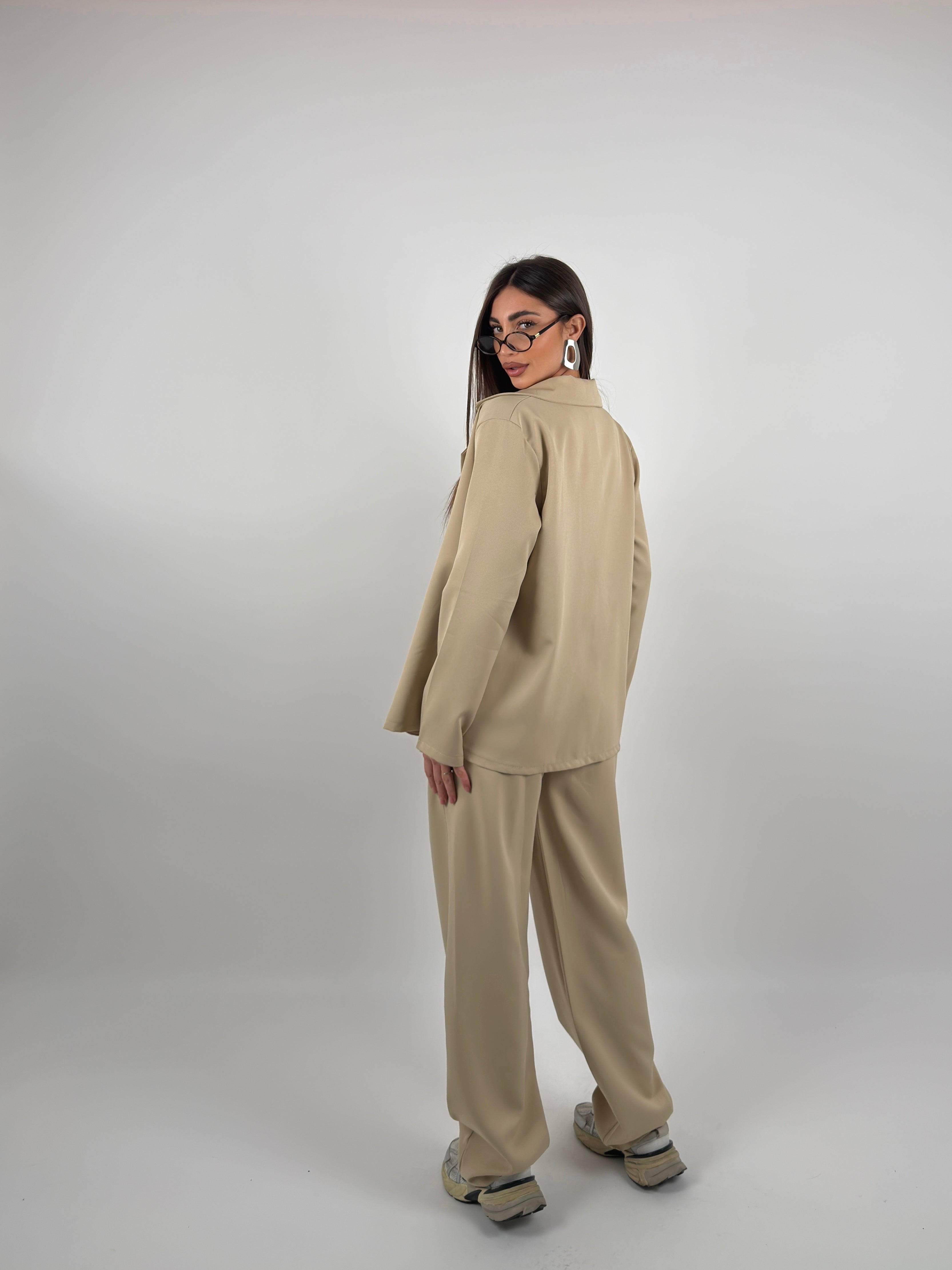 Completo tessuto cotone con giacca e pantalone palazzo