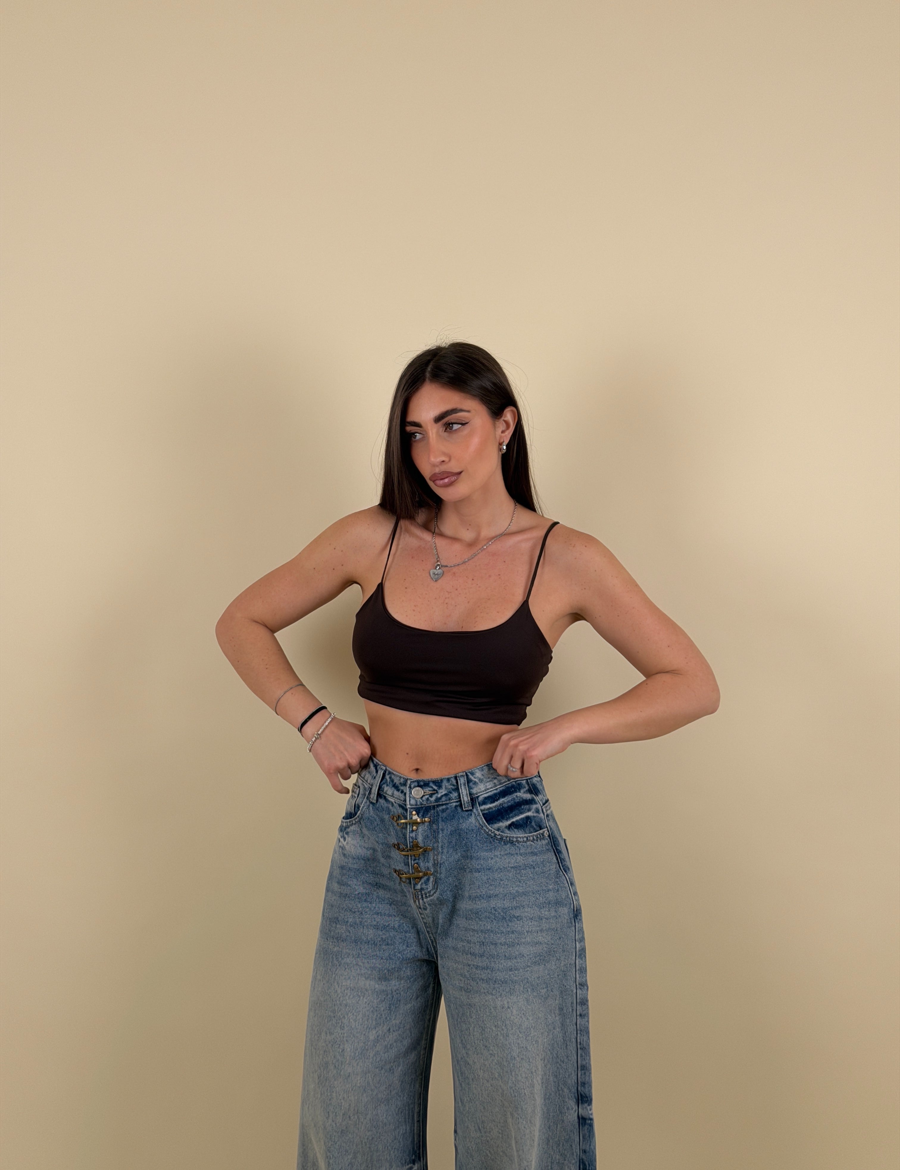 Top Under