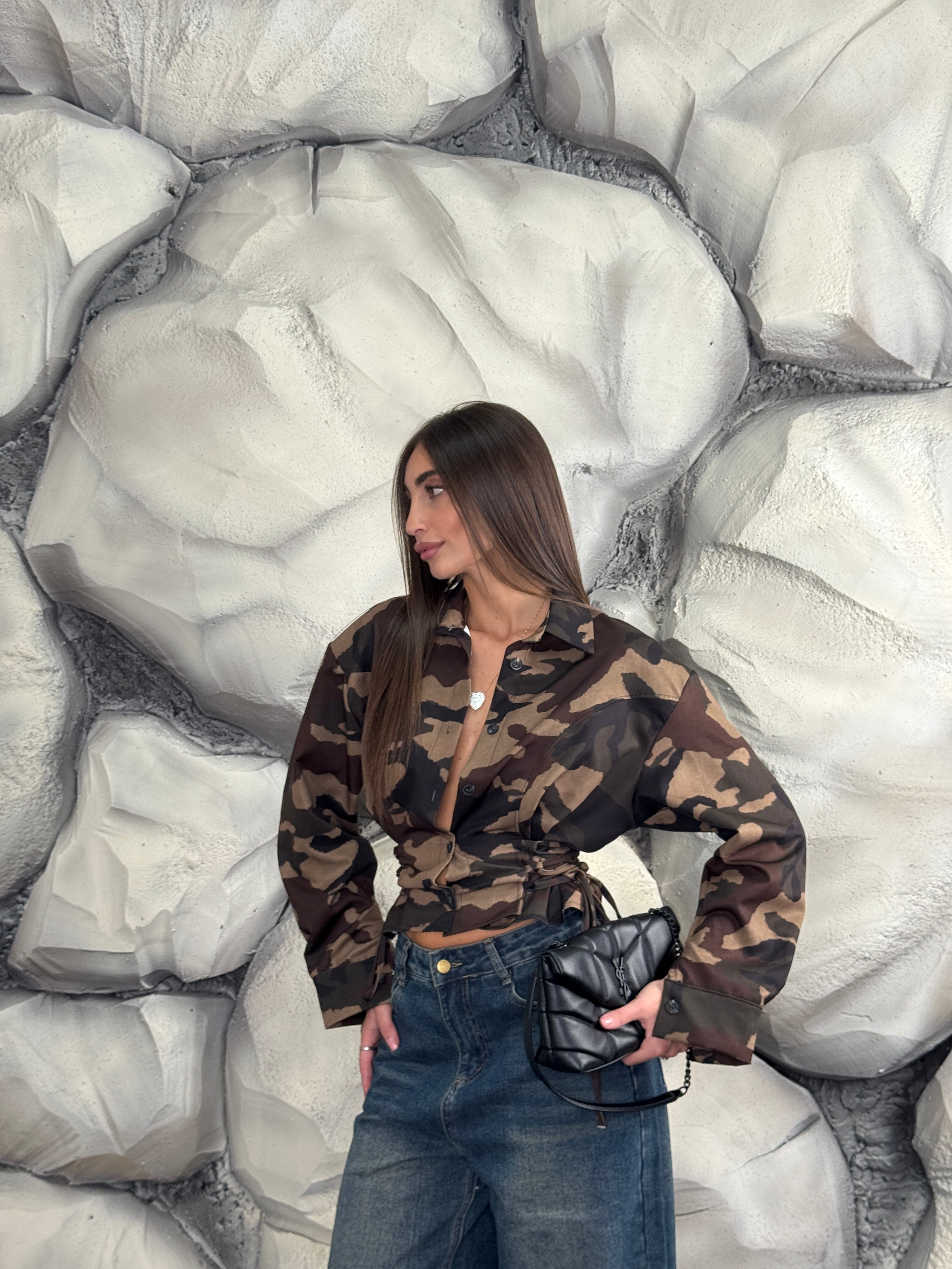 Camicia stringhe fantasia