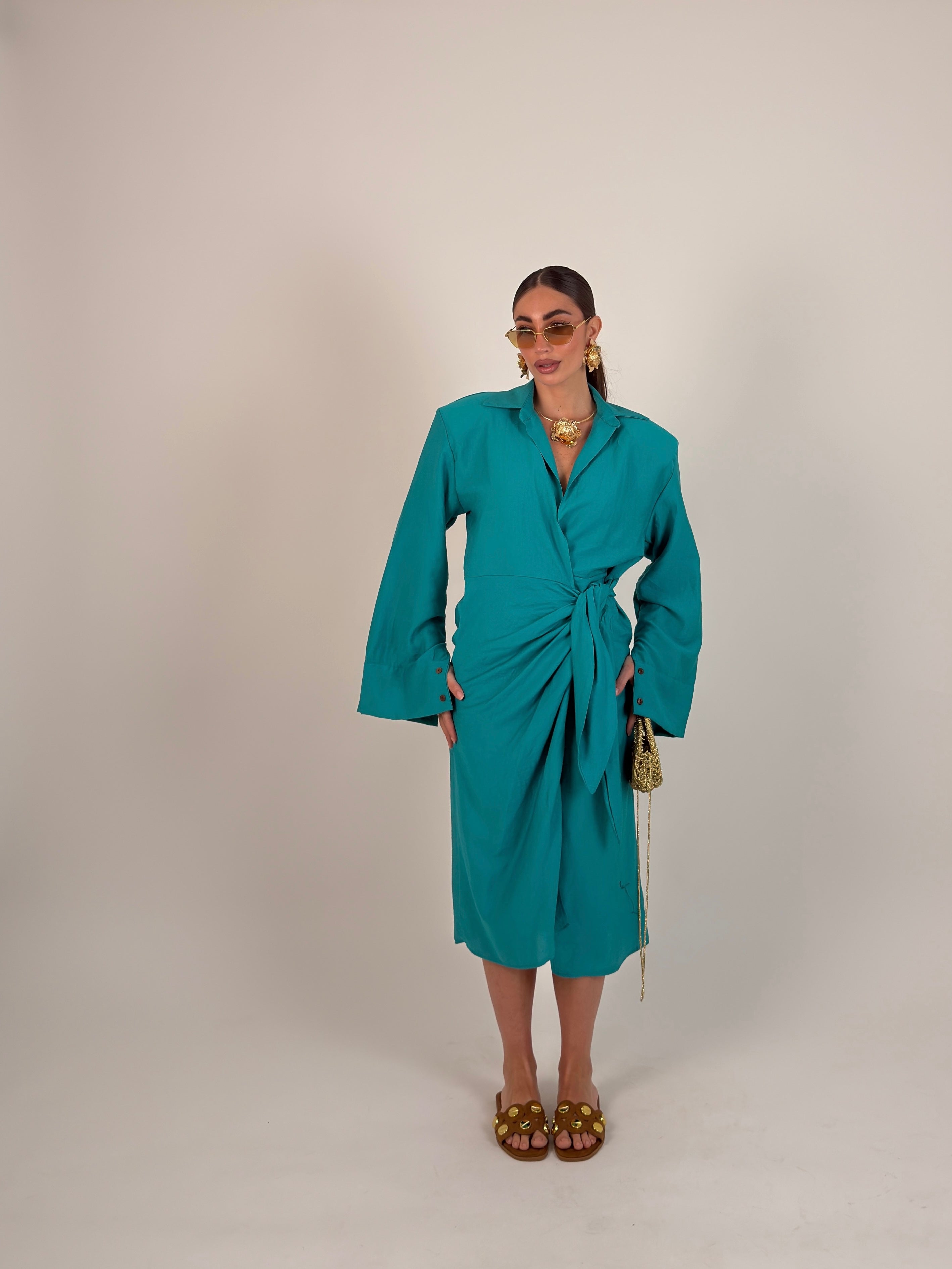 Vestito midi portafoglio semplice
