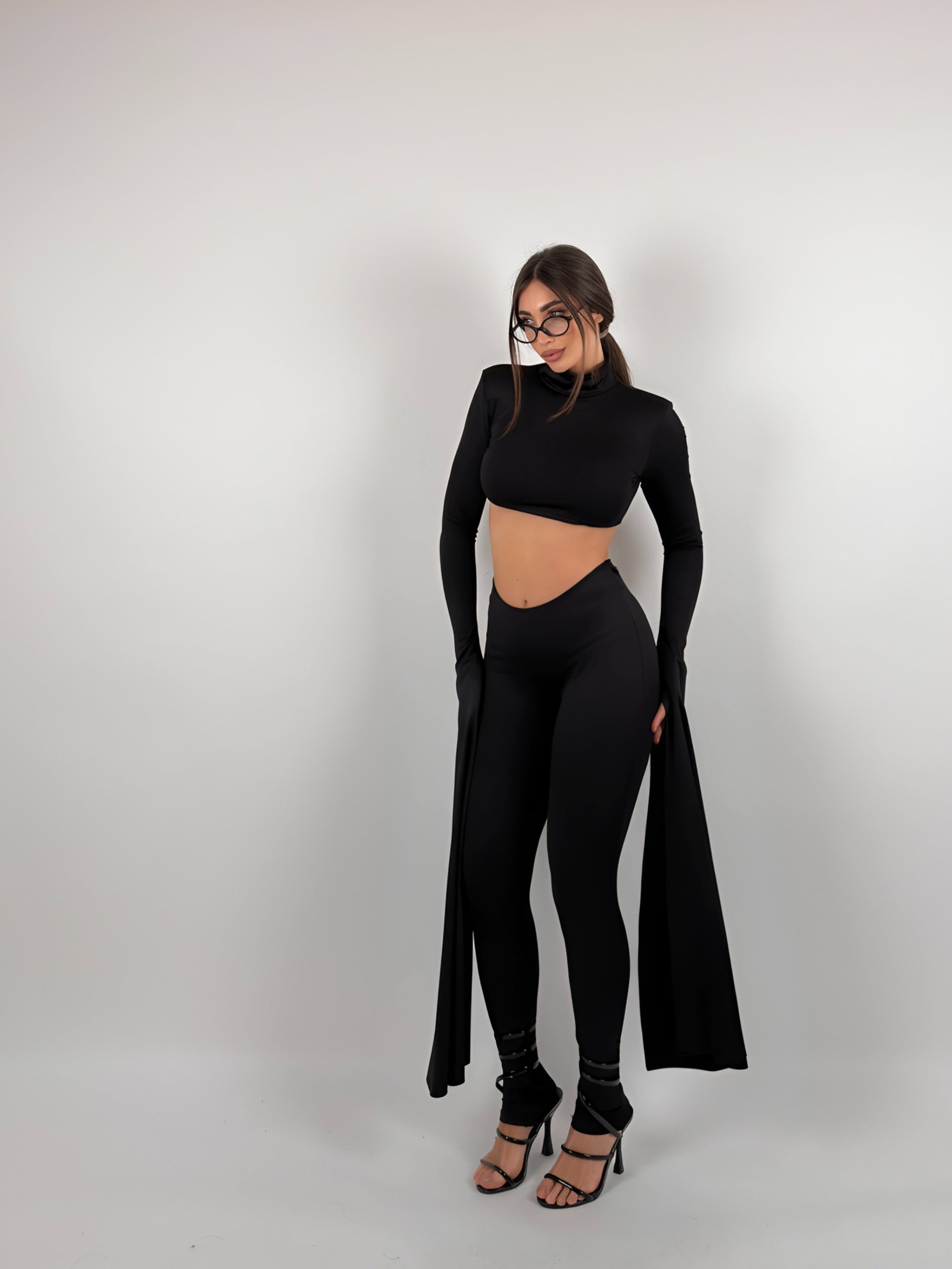 Completo in lycra con manica super lunga