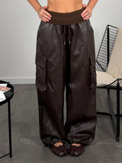 Pantalone ecopelle risvolto