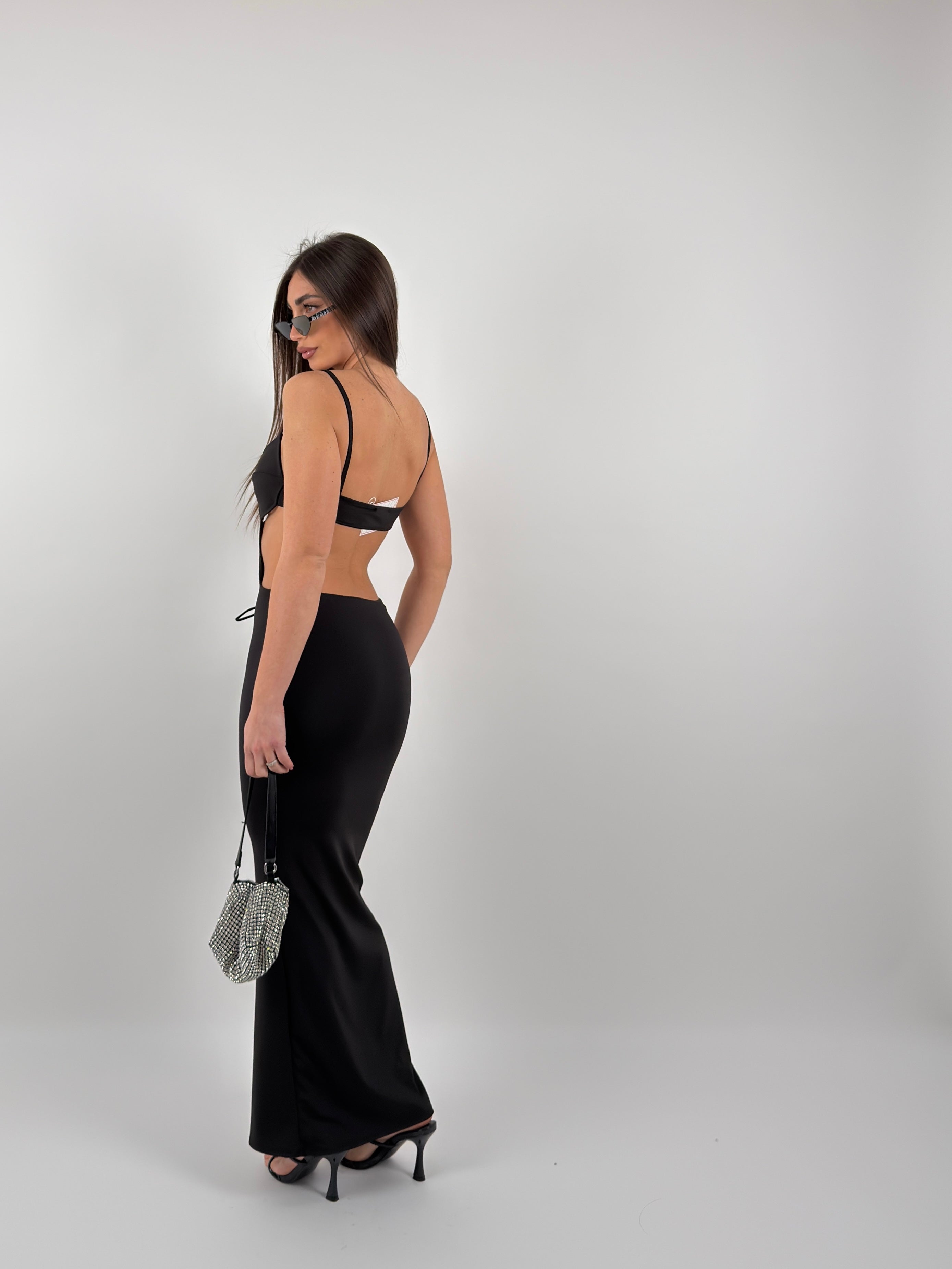 Vestito con stringhe sul davanti