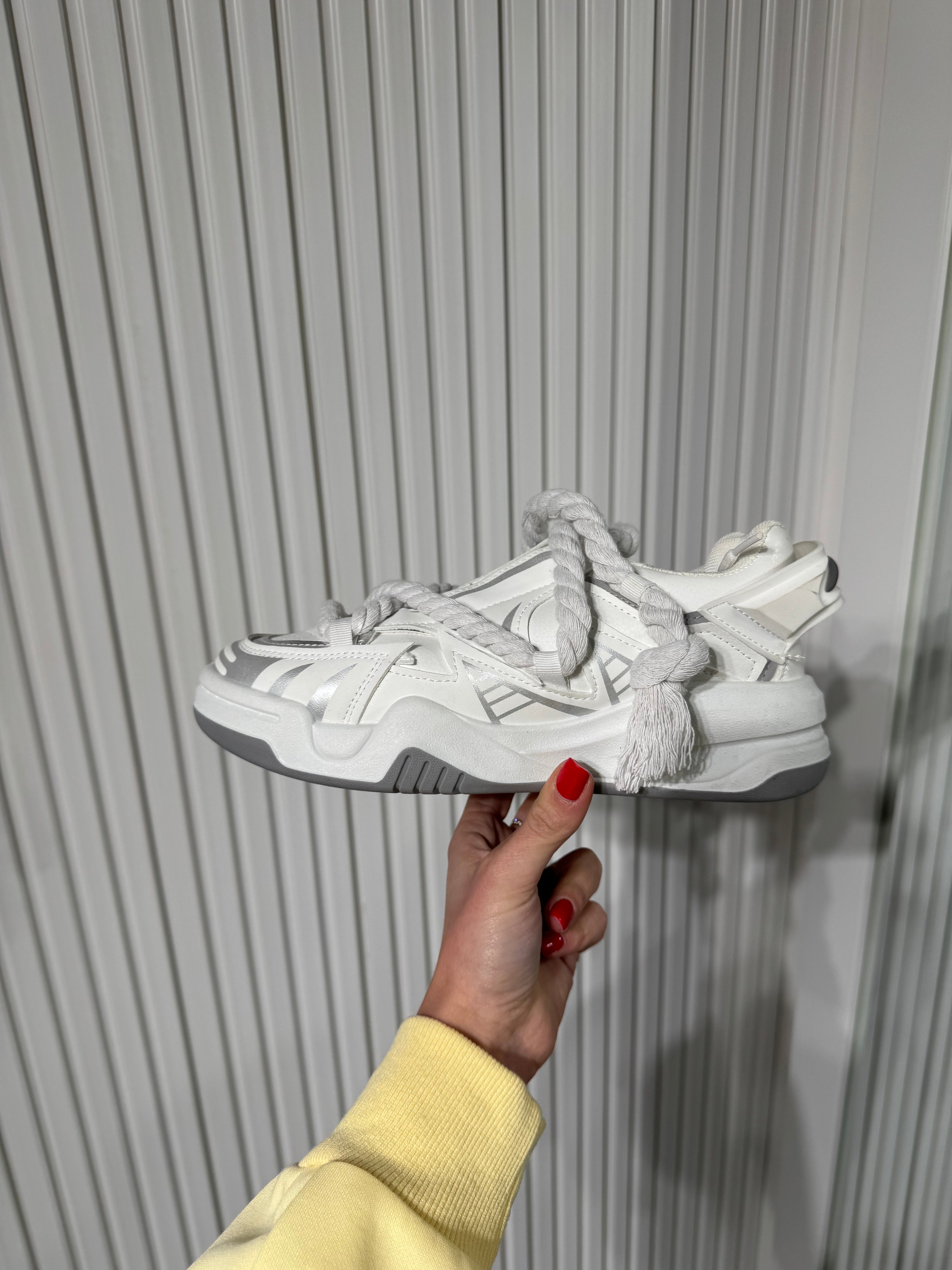 Sneakers CHD11