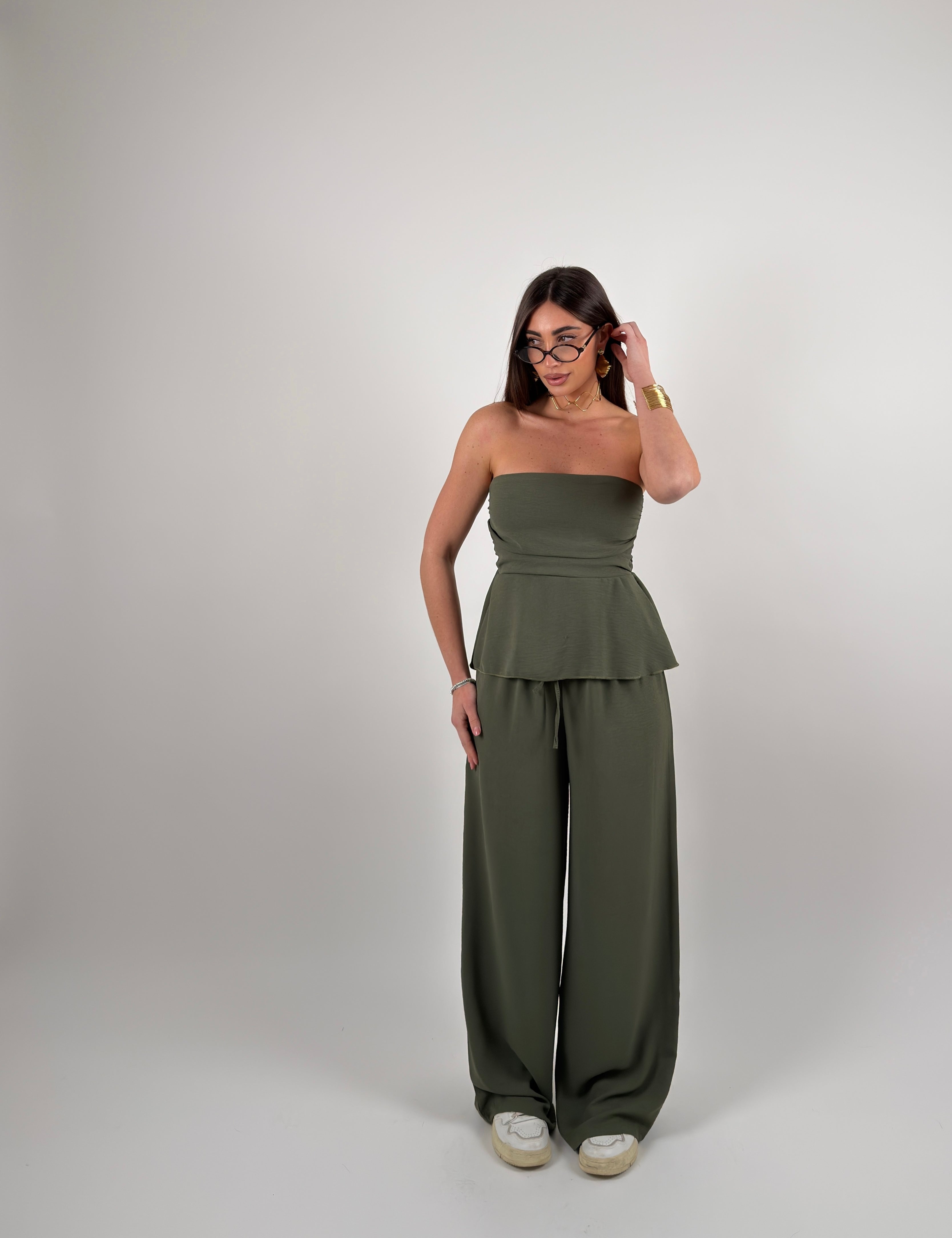 Completo top fascia e pantalone palazzo