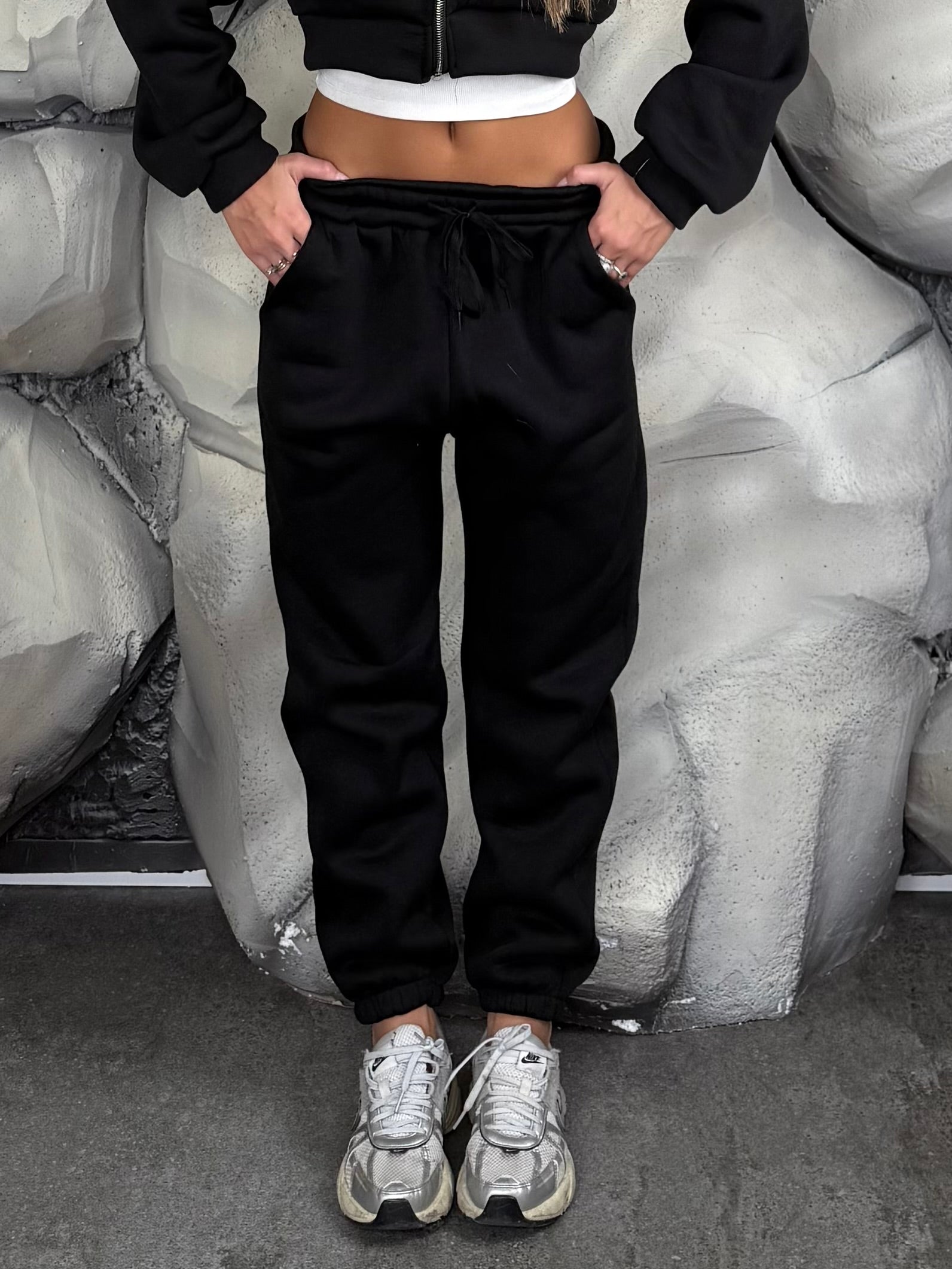 Pantalone tuta con elastico