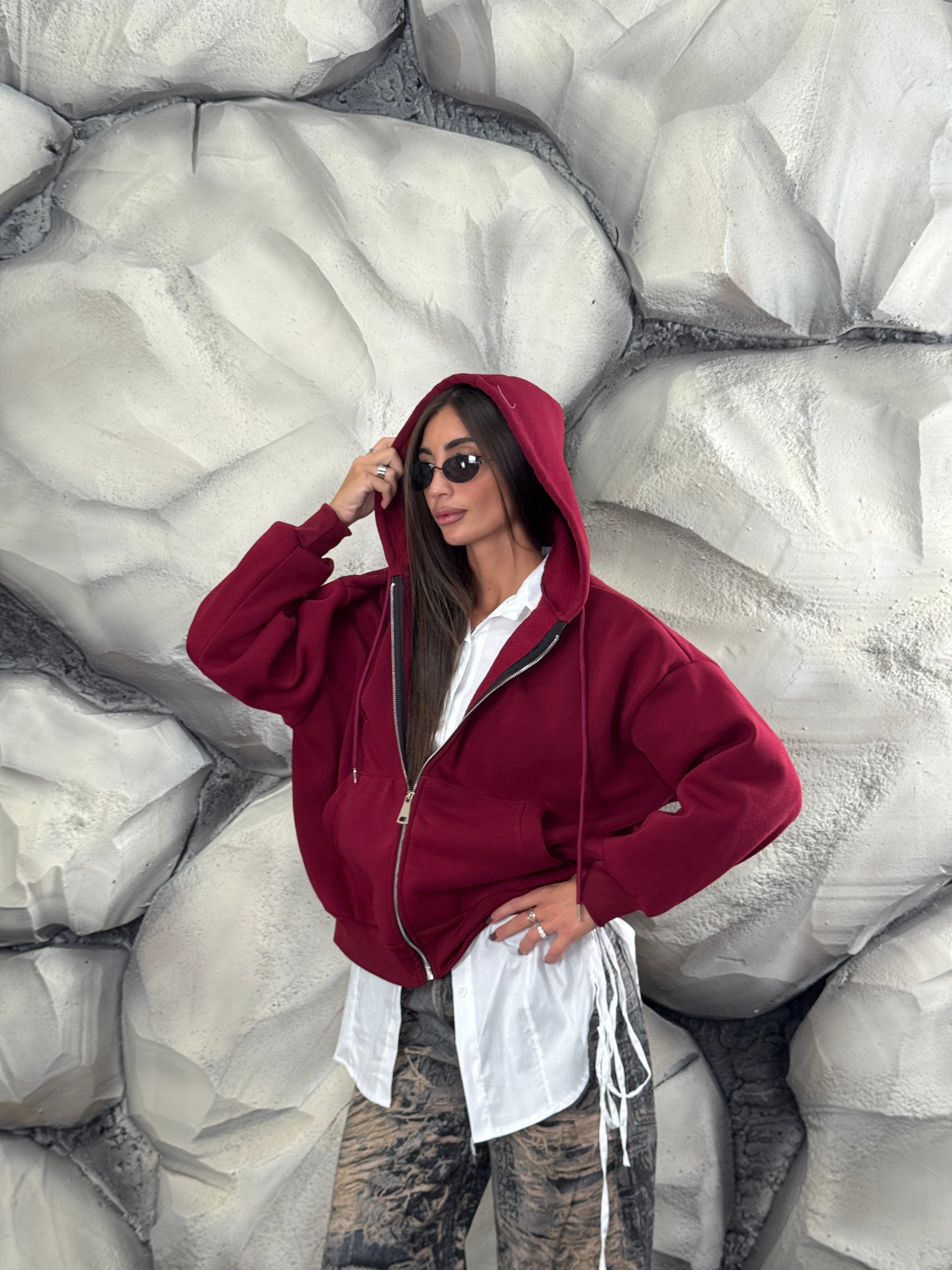 Felpa con zip e cappuccio