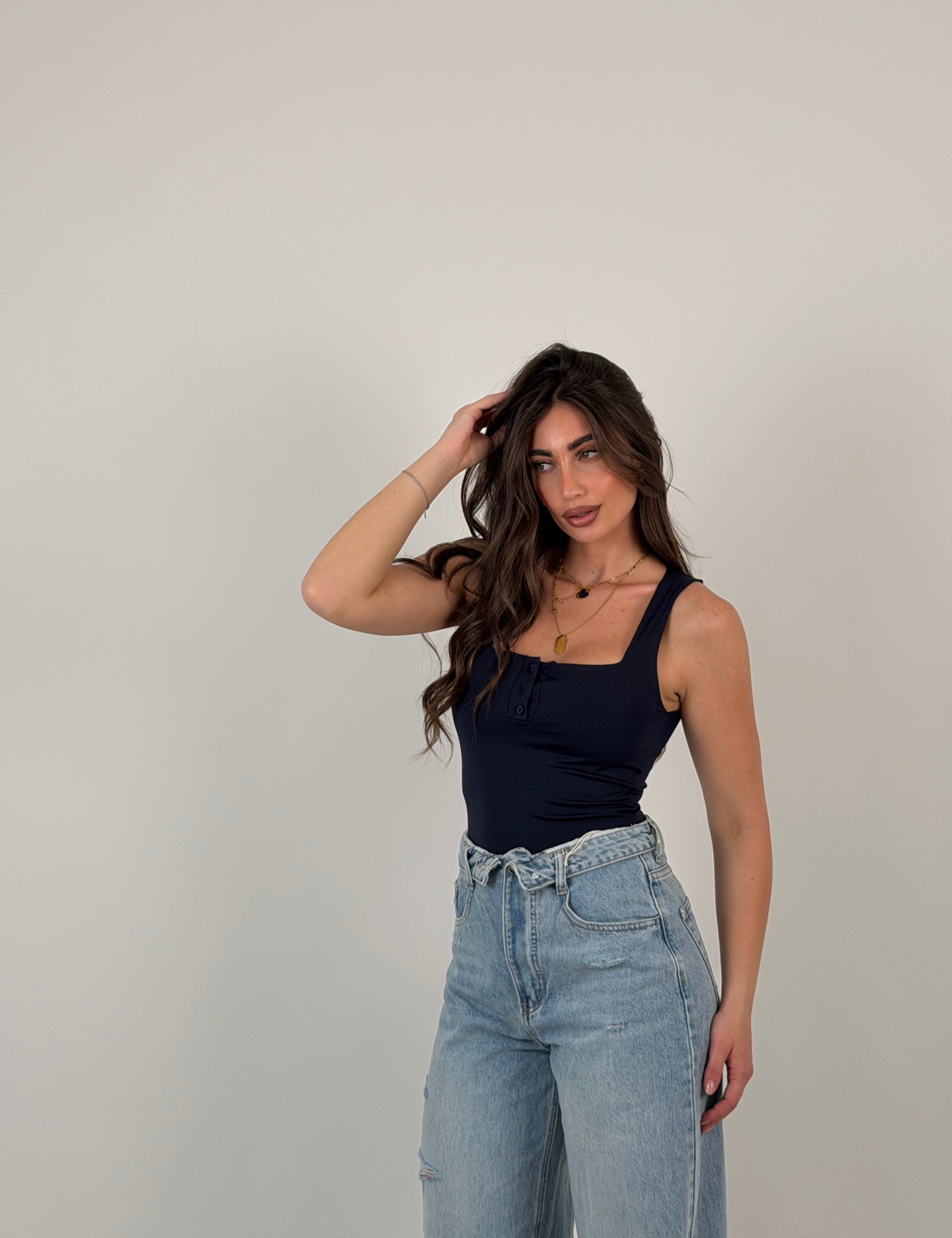 Body scollo quadrato con bottoncini