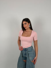 Body con scollo quadrato, mezza manica, in lycra modellante