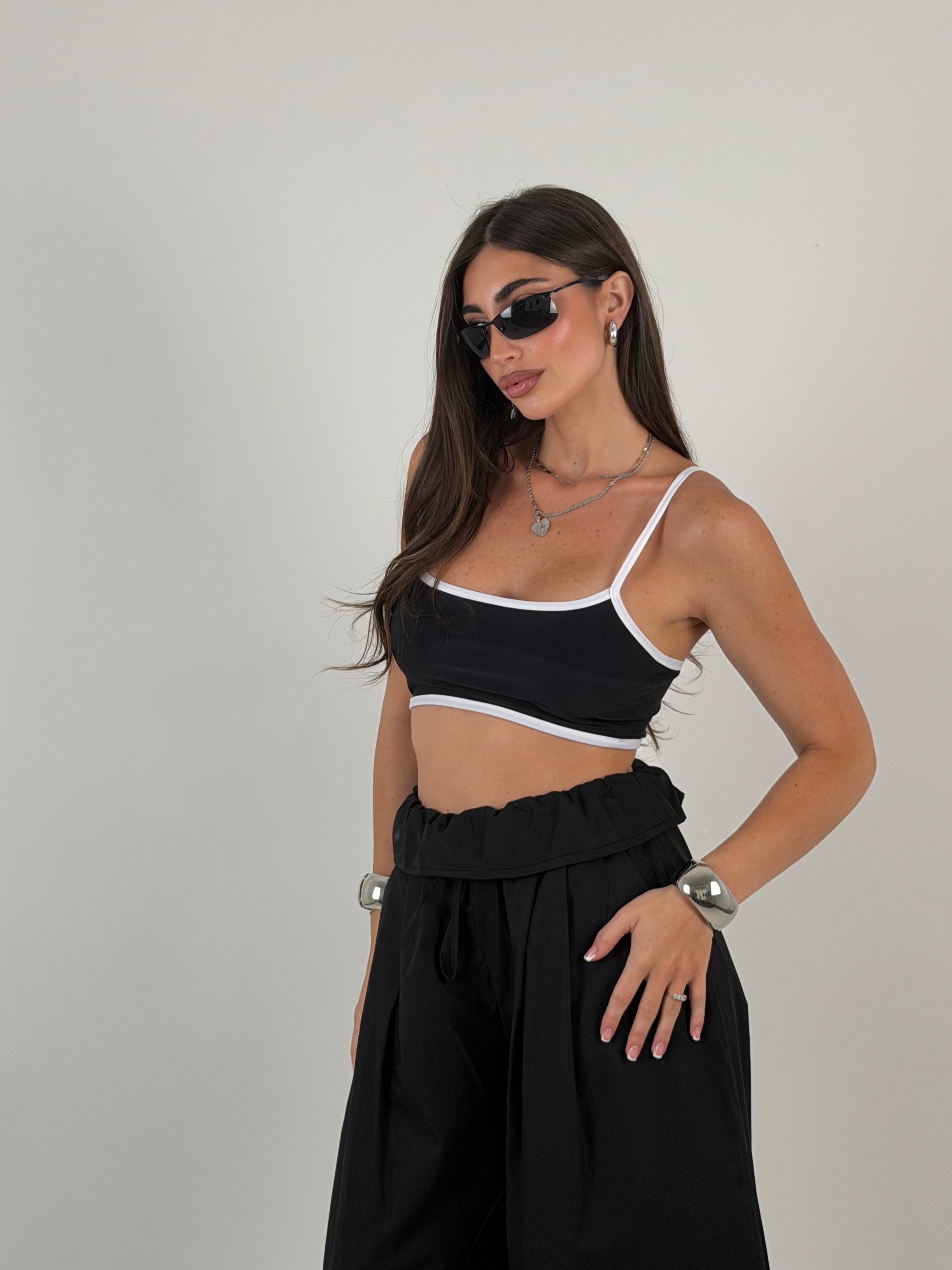 Top crop bicolor