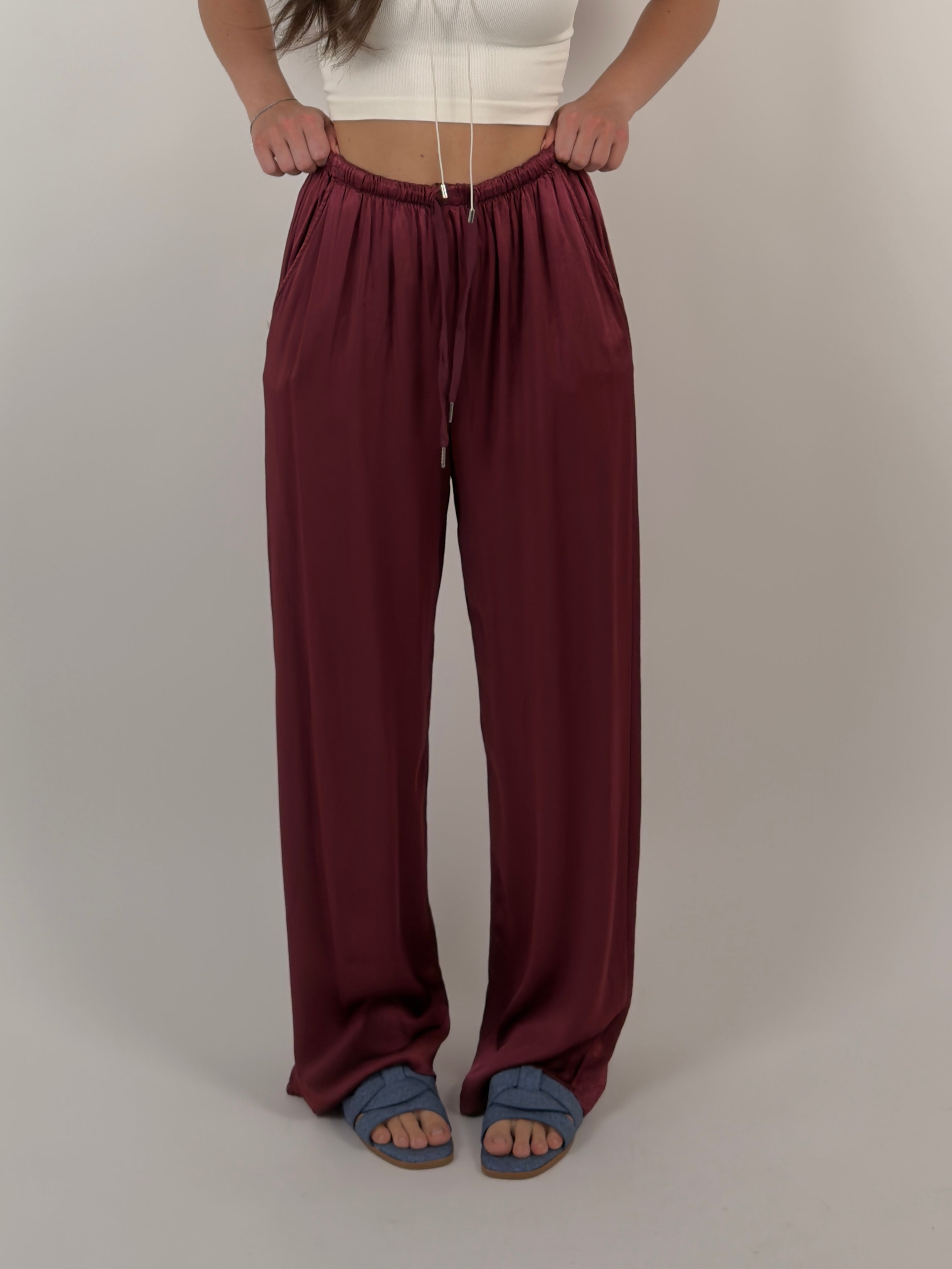 Pantalone effetto satinato Universal