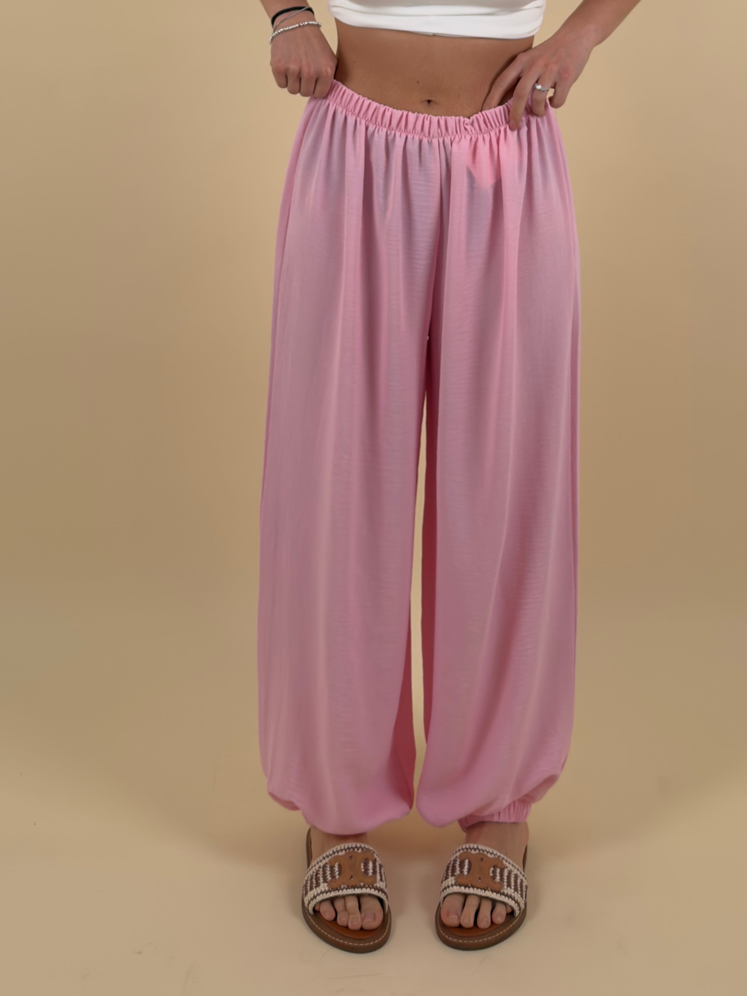 Pantalone elastico sulla caviglia