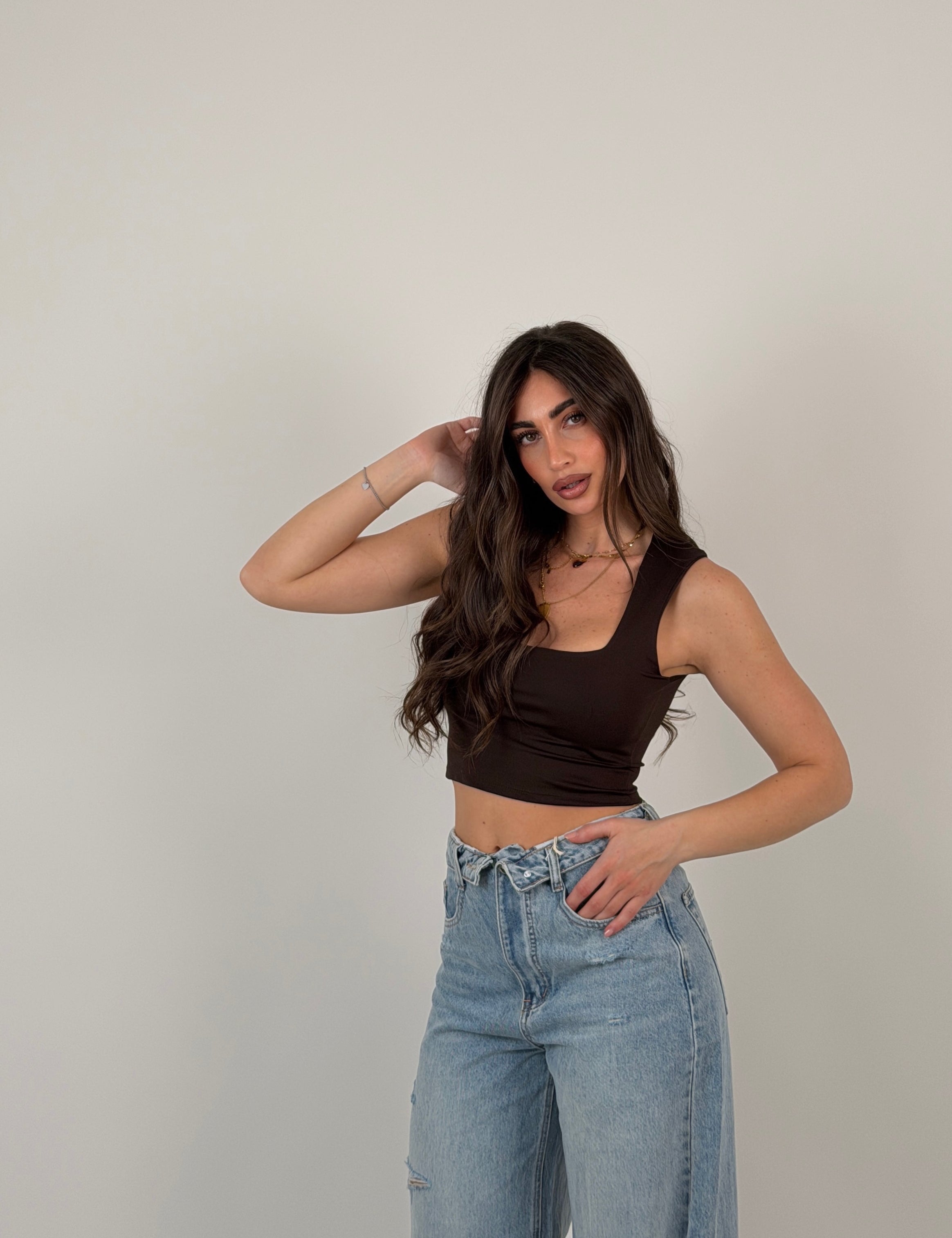Top scollo quadrato