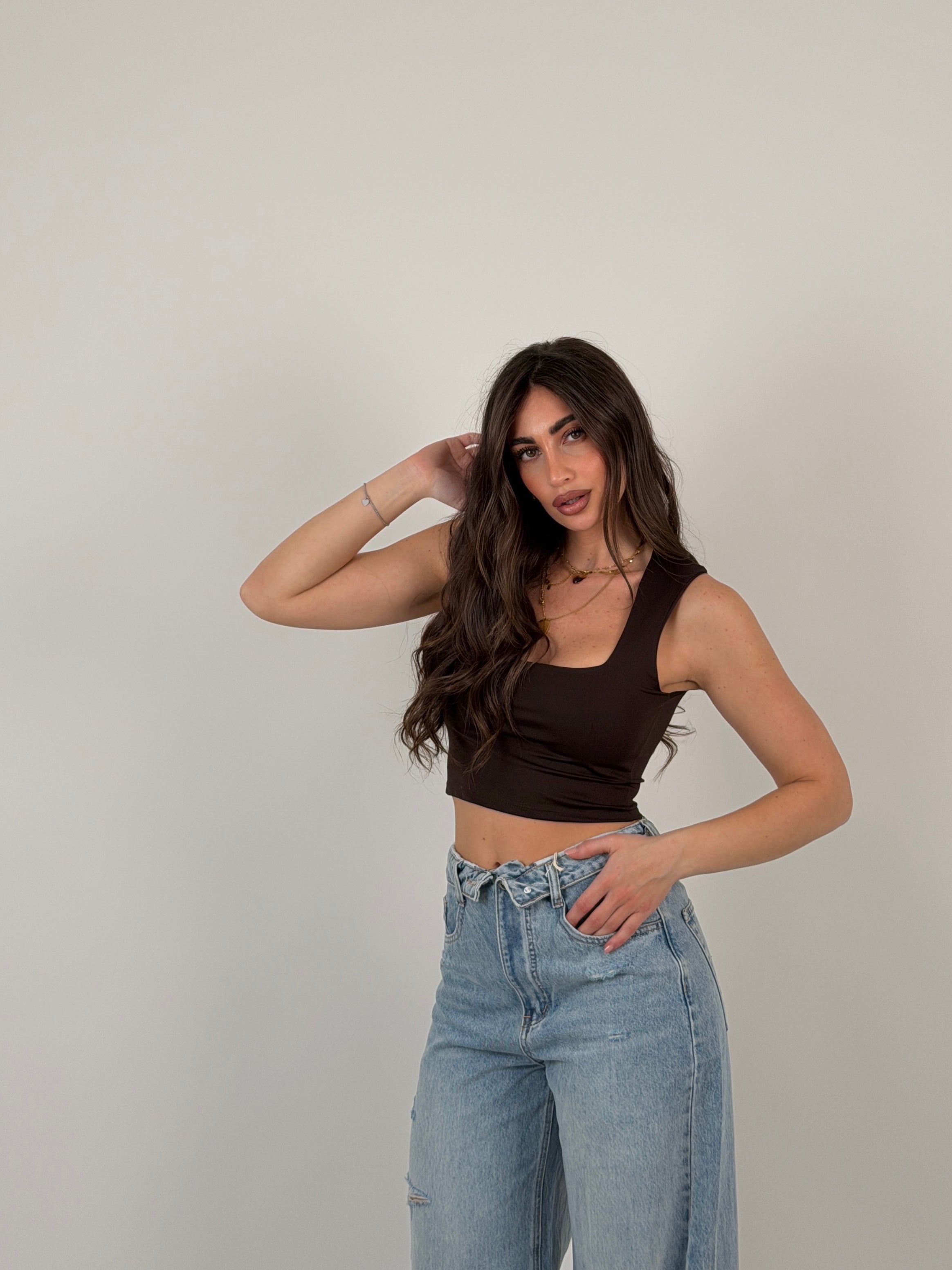 Top scollo quadrato