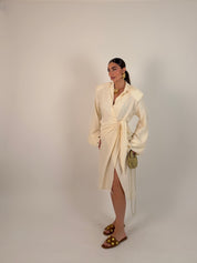 Vestito midi portafoglio semplice