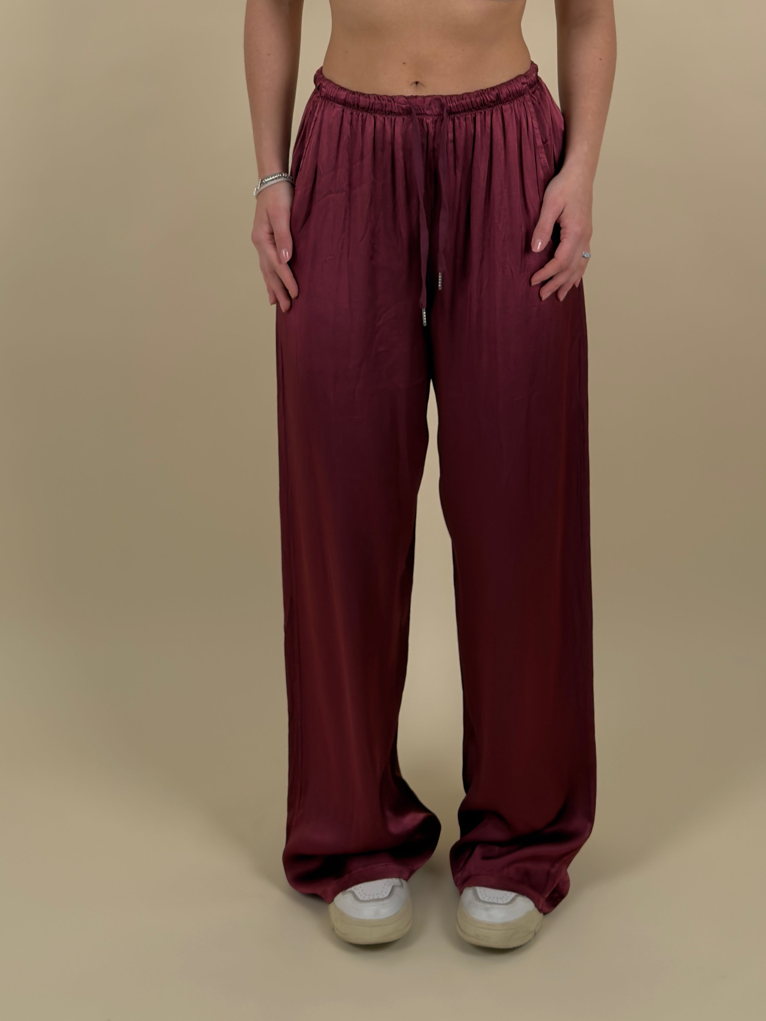 Pantalone effetto satinato Universal