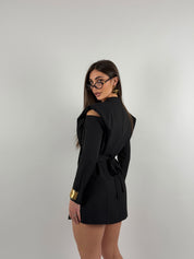 Giacca/vestito con maniche aperte, doppio petto, regolabile sul retro