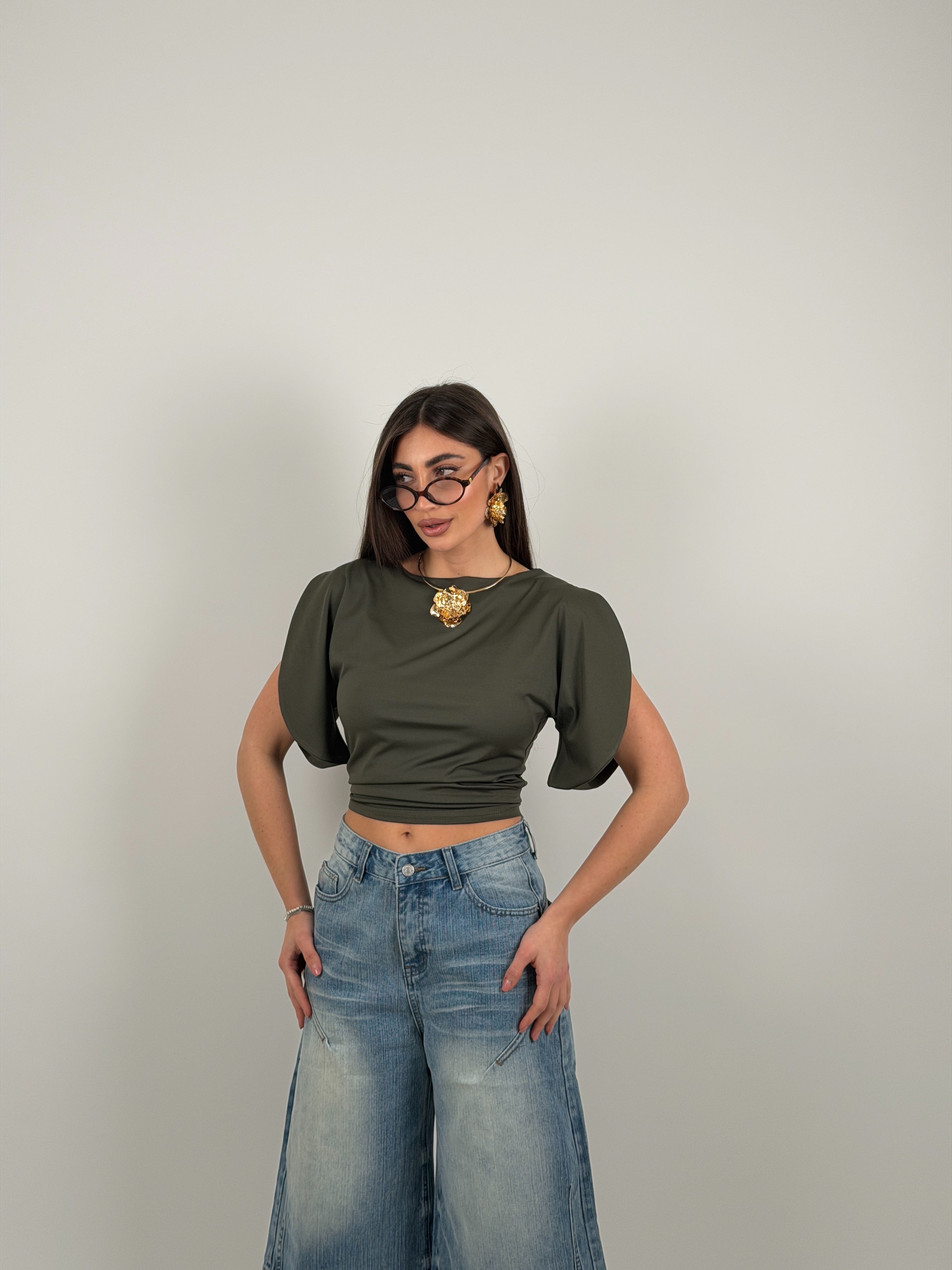 Maglia con mezza manica aperta in lycra