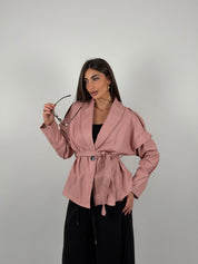 Giacca trench in ecopelle con cintura in vita