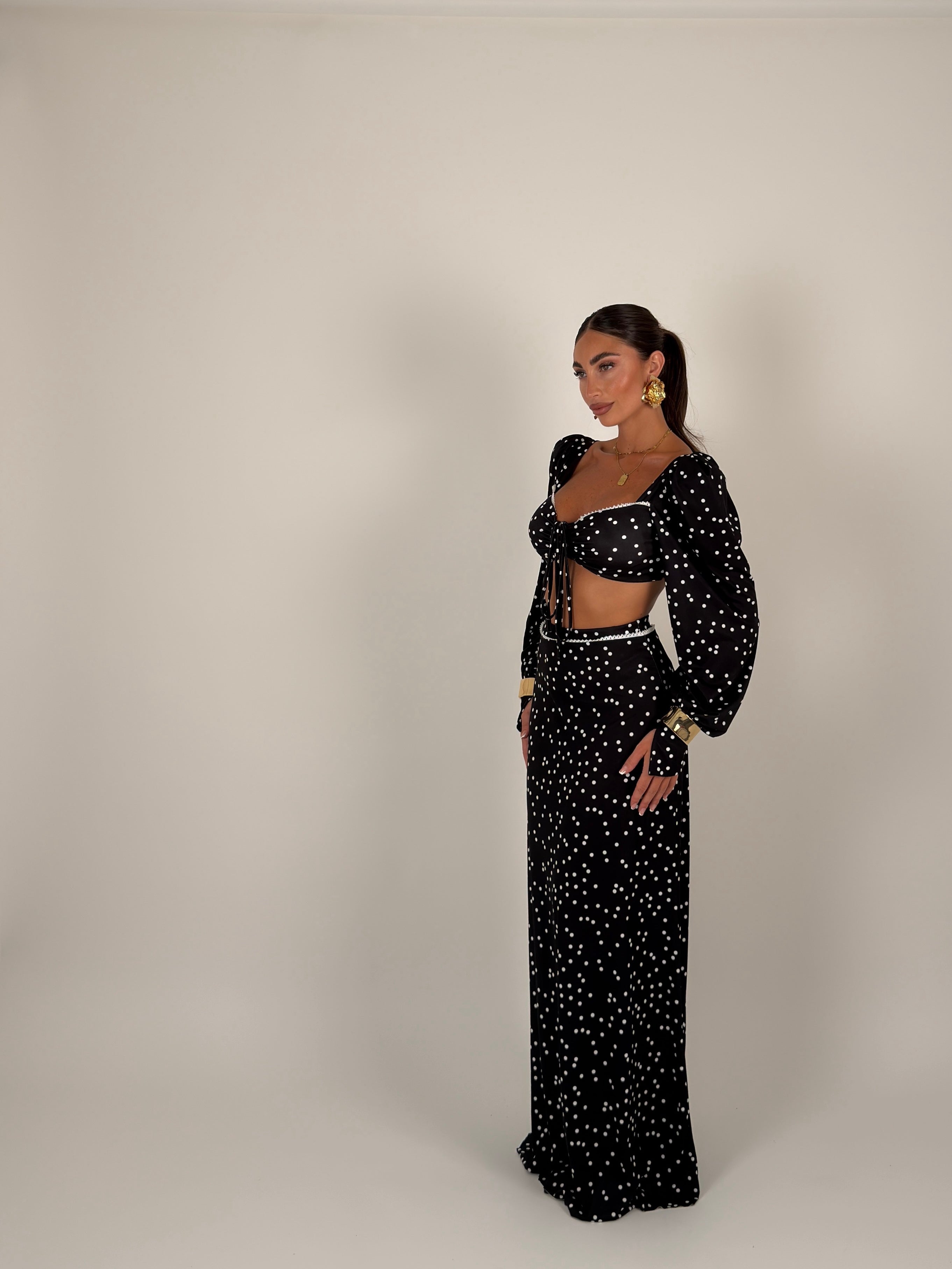Completo pois due pezzi