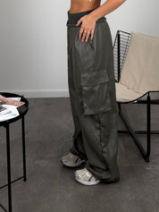 Pantalone ecopelle risvolto