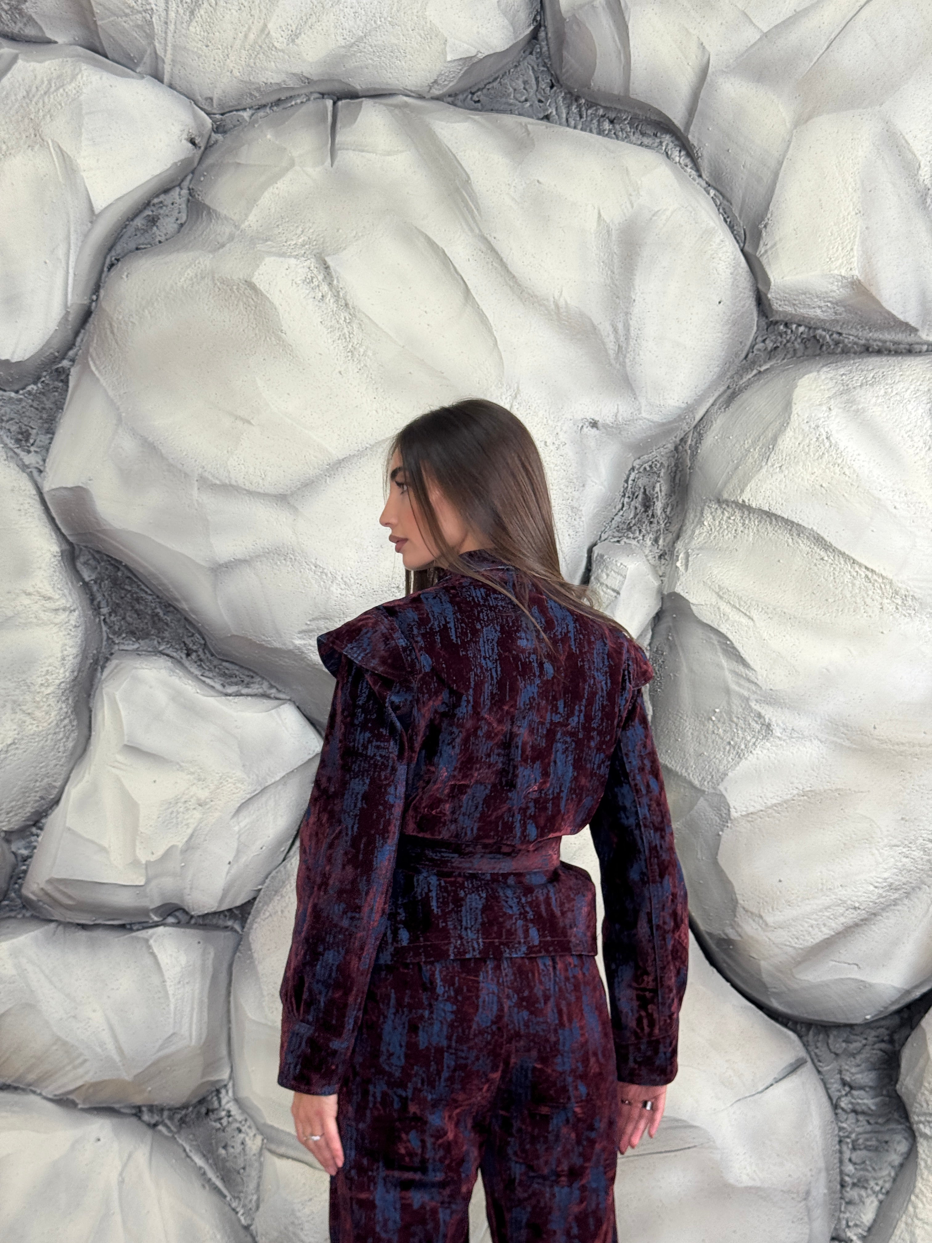 Giacca mix con cintura in vita