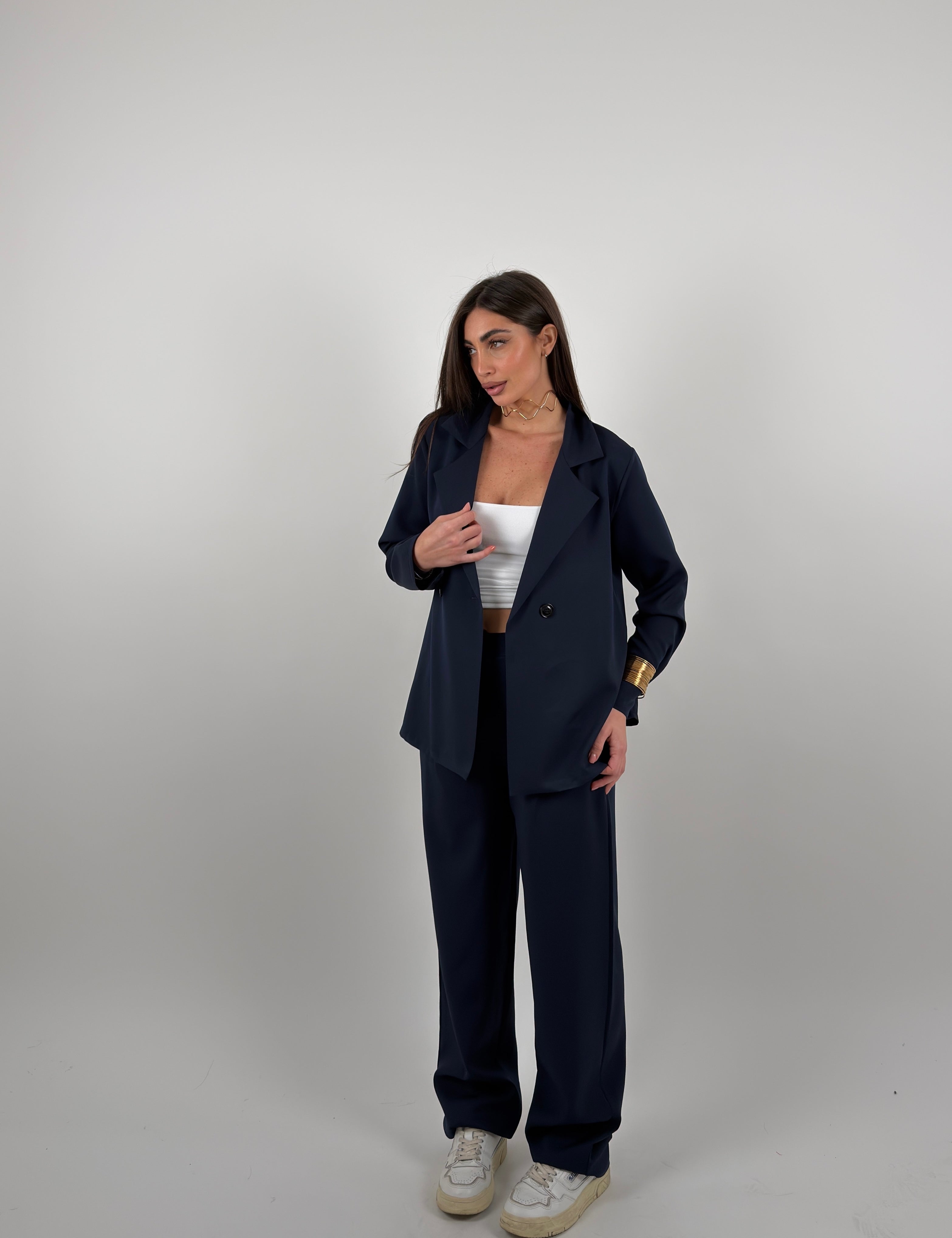 Completo tessuto con giacca e pantalone