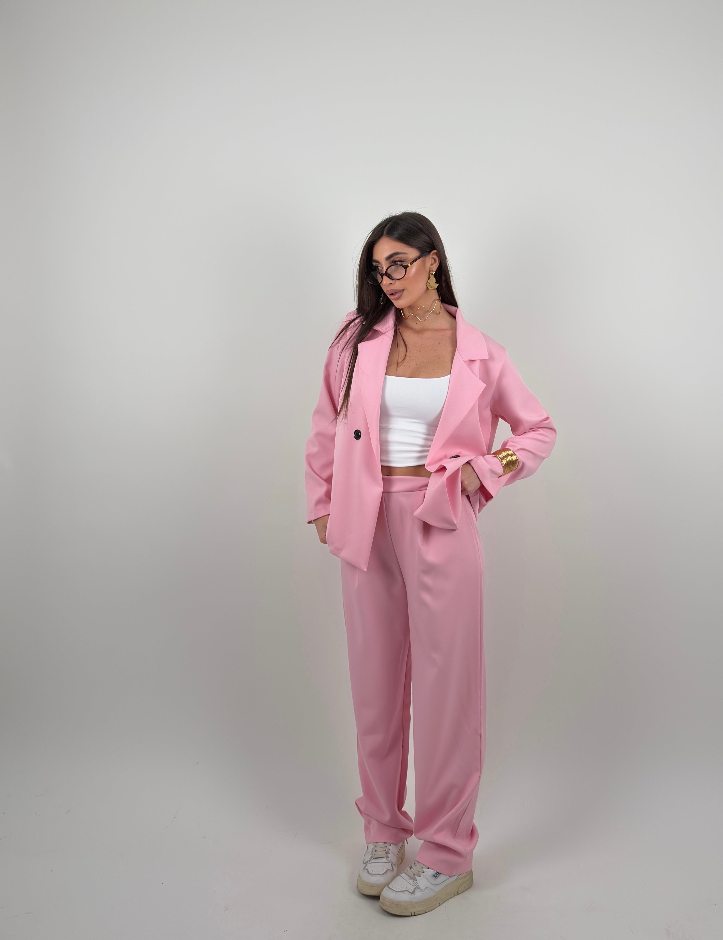 Completo tessuto con giacca e pantalone