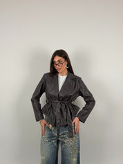 Giacca con cintura in vita