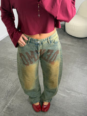 Jeans red flag